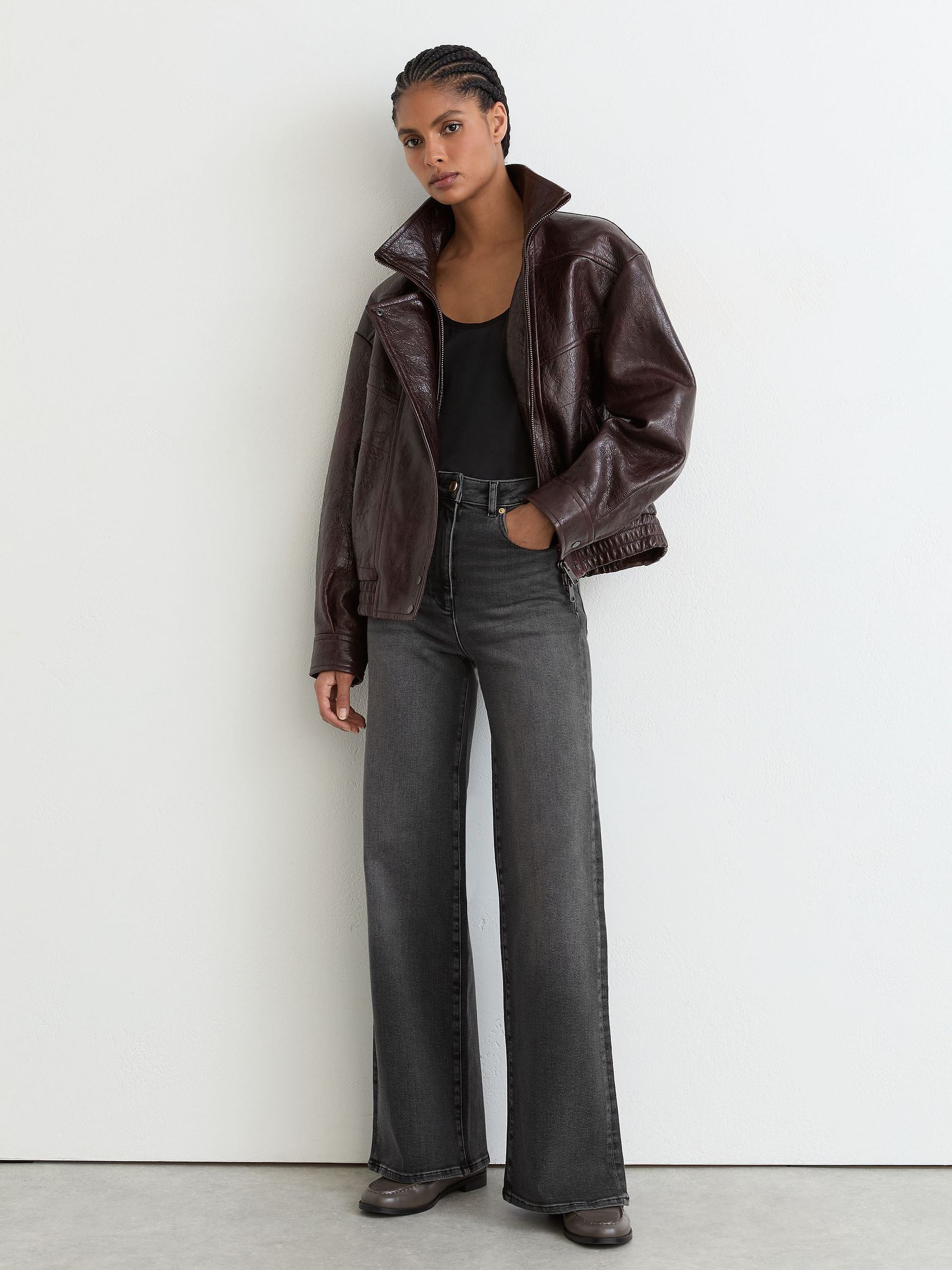 Cotton-Modal Wide-Leg Jeans in Washed Grey - Image 3 of 8