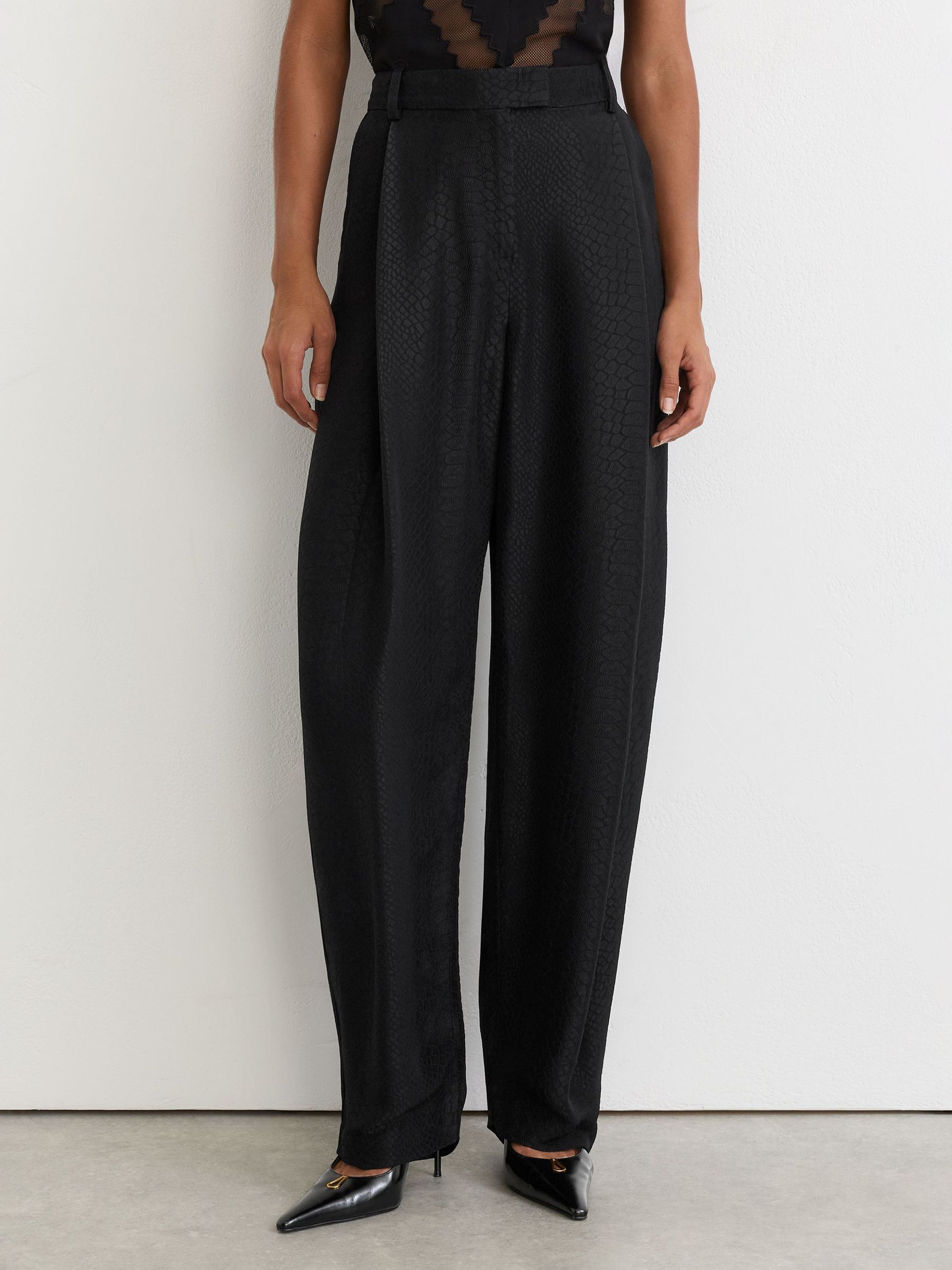 Jacquard Deep-Pleat Barrel-Leg Trousers in Black - Image 4 of 6