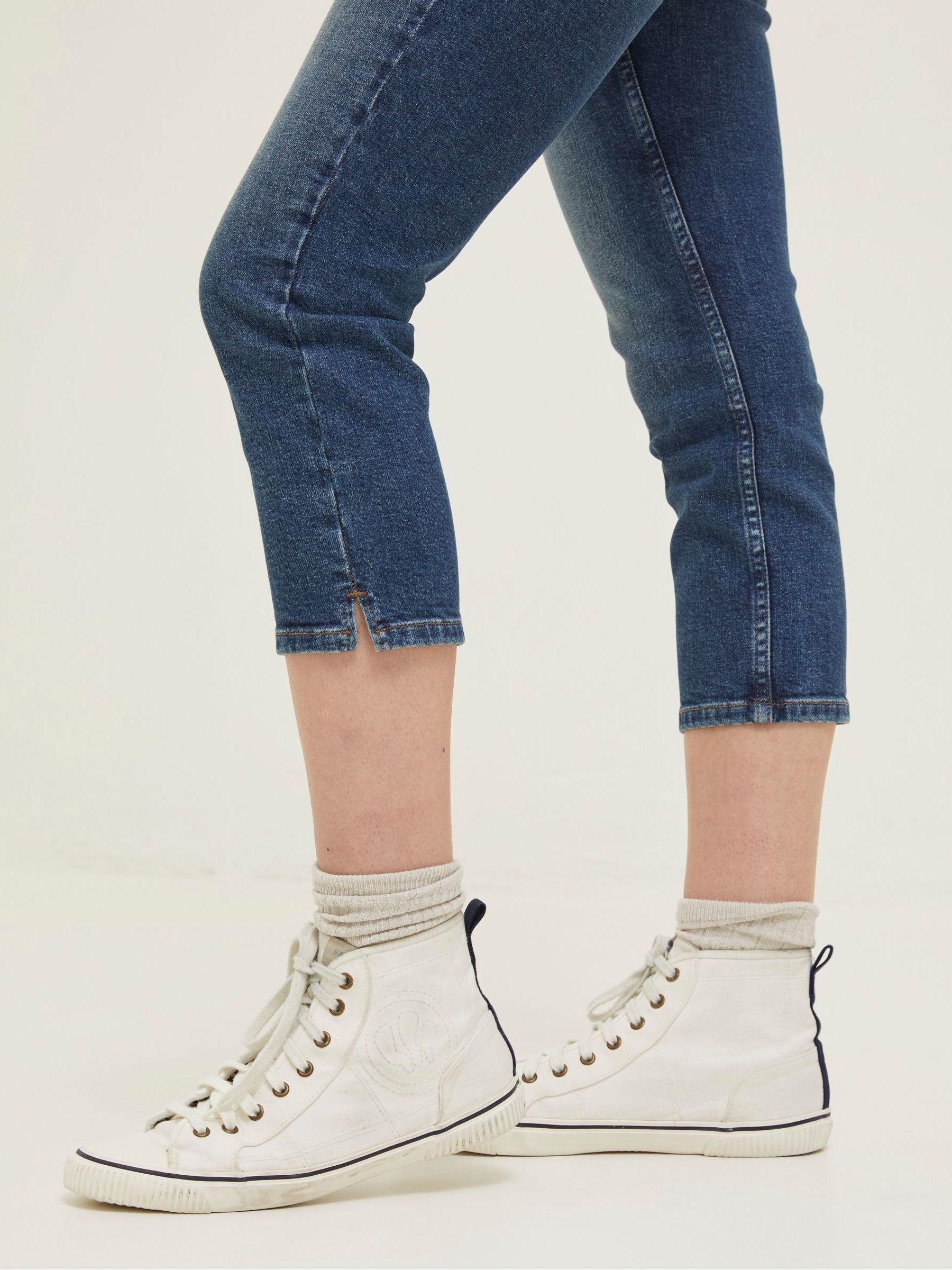 Blue Sway Capri Jeans - Image 4 of 6