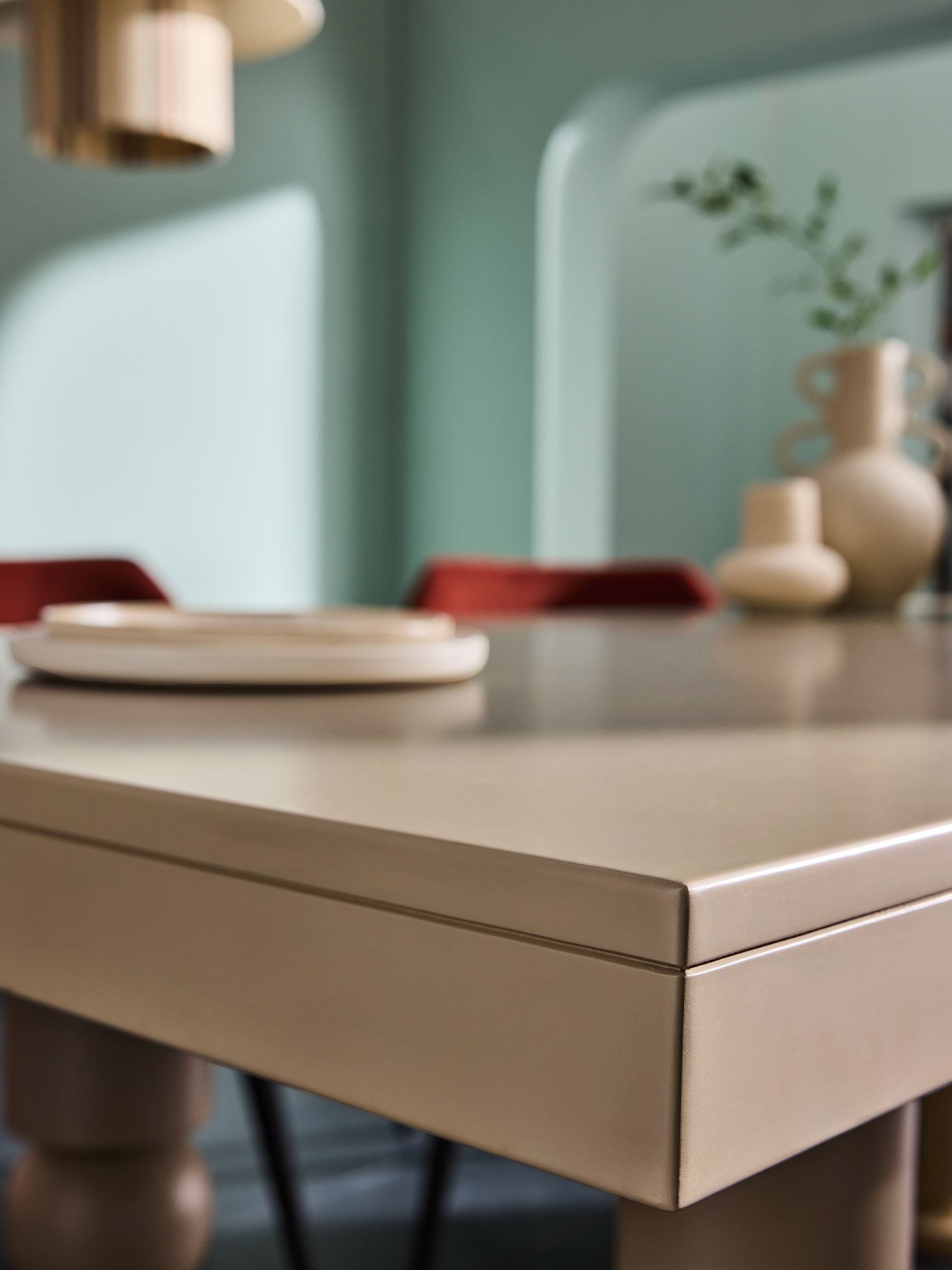 Cora 6 Seater Dining Table in Dusky Mauve Pink - Image 3 of 4