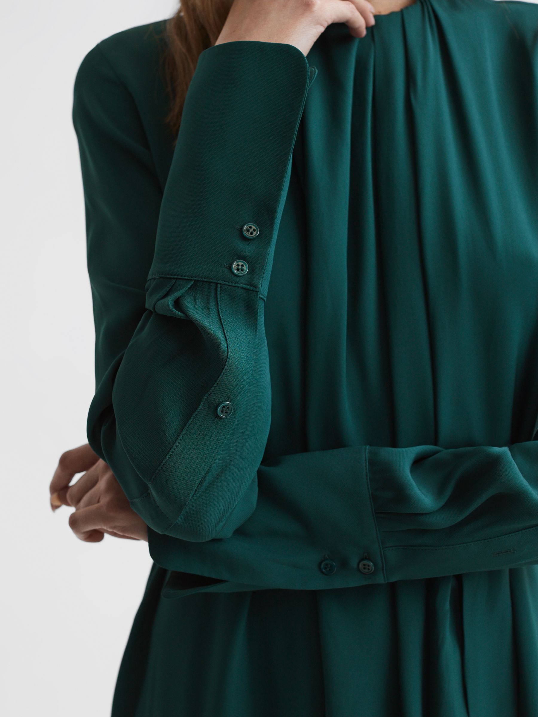Pleated Long Sleeve Midi Dress in Green - Image 4 of 5