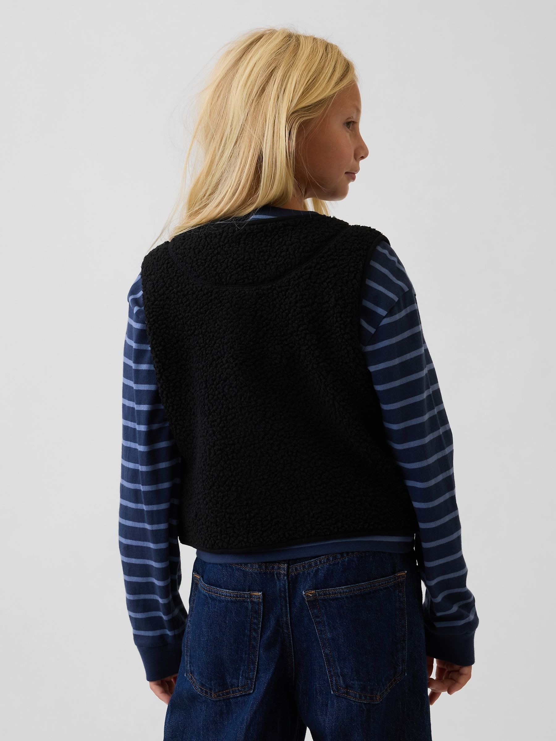 Black Sherpa Gilet - Image 2 of 6