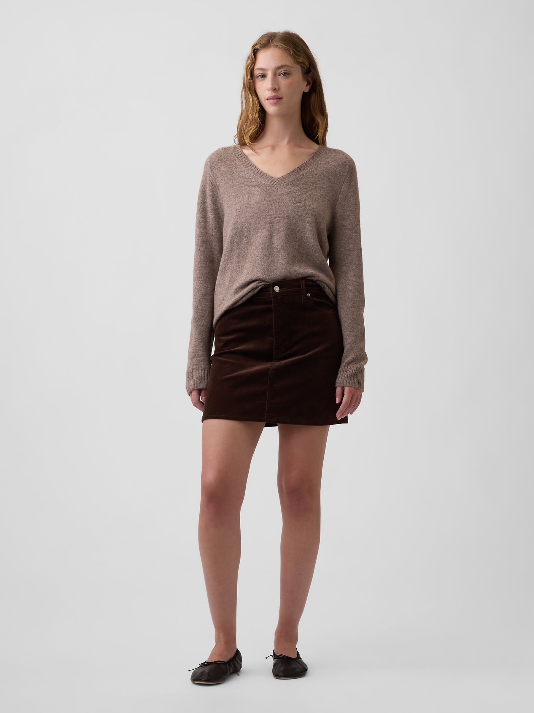 Brown Relaxed Lightweight V-Neck Jumper - Image 3 of 5
