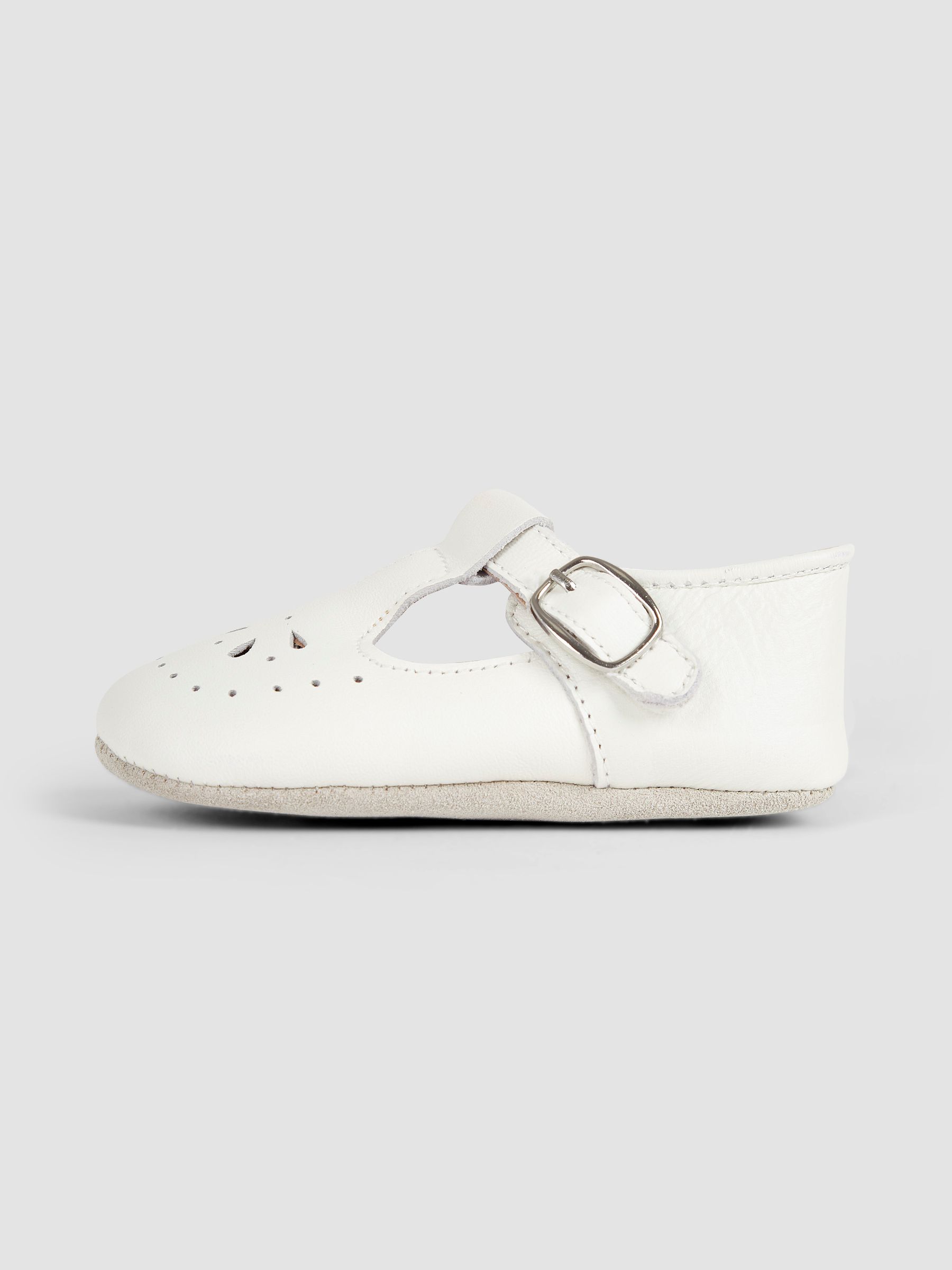 White Peter Rabbit Leather Pre-Walker Shoes - Image 5 of 7