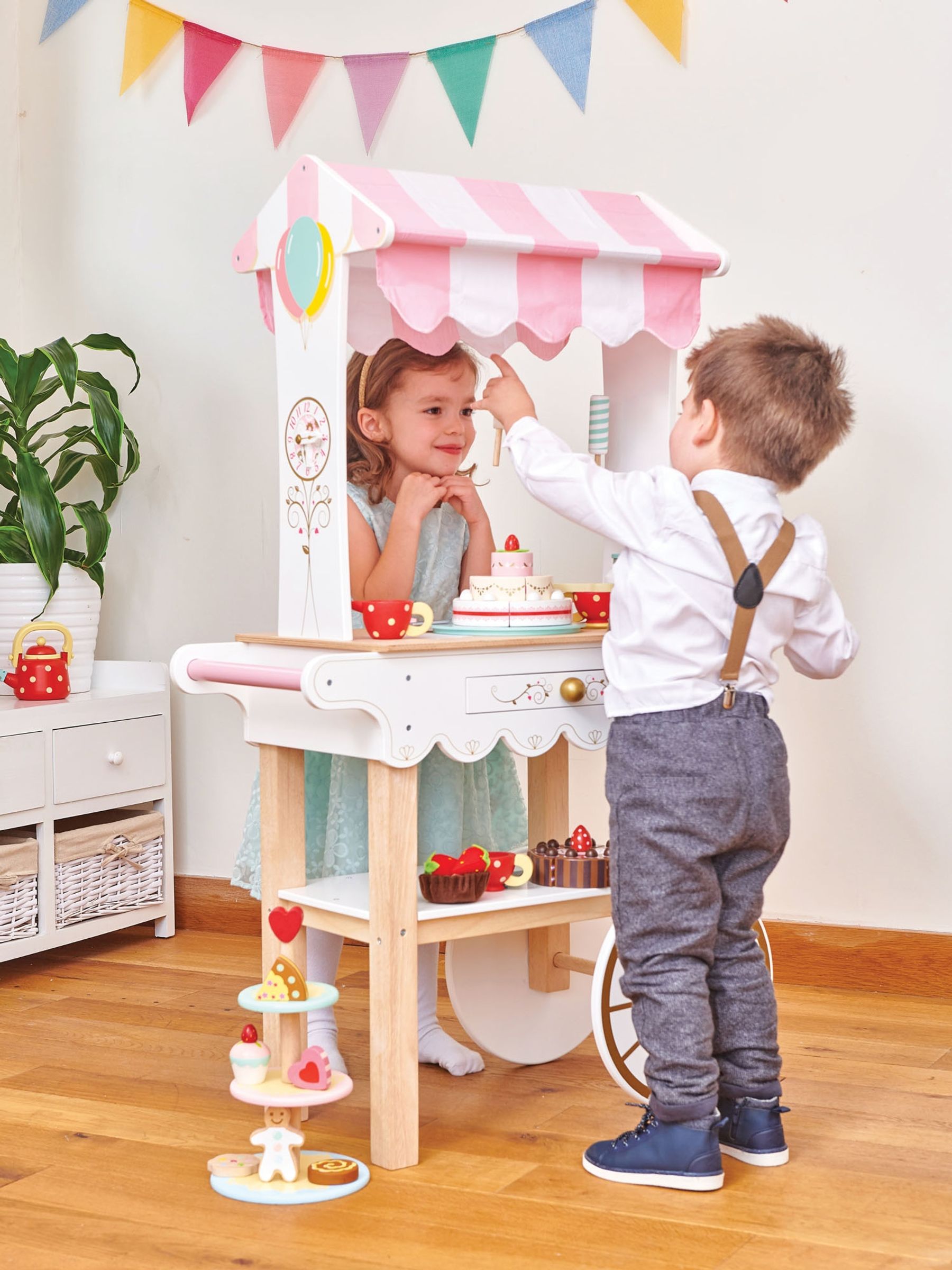 Le Toy Van Teas & Treats Trolley - Image 11 of 12