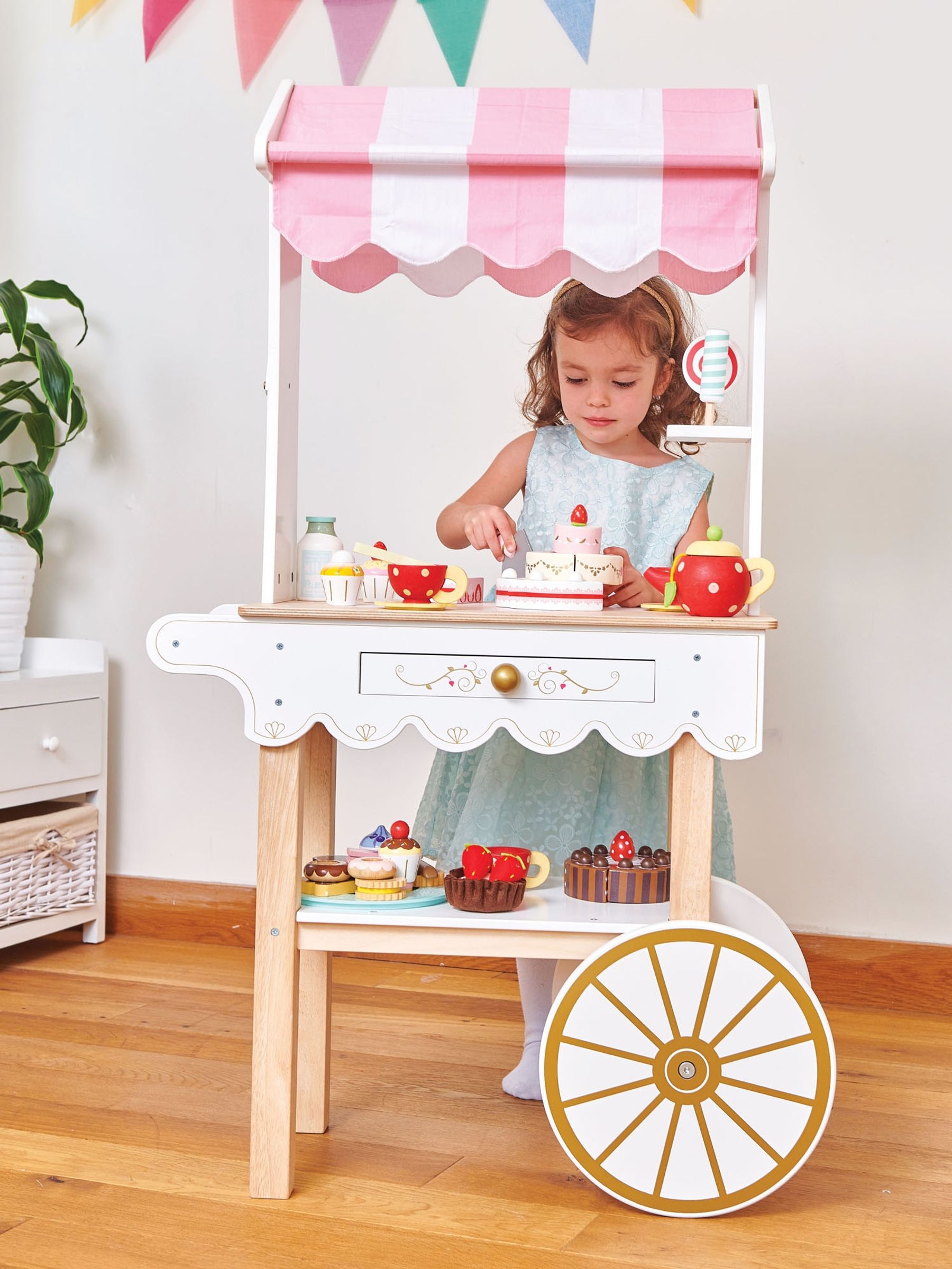 Le Toy Van Teas & Treats Trolley - Image 6 of 12