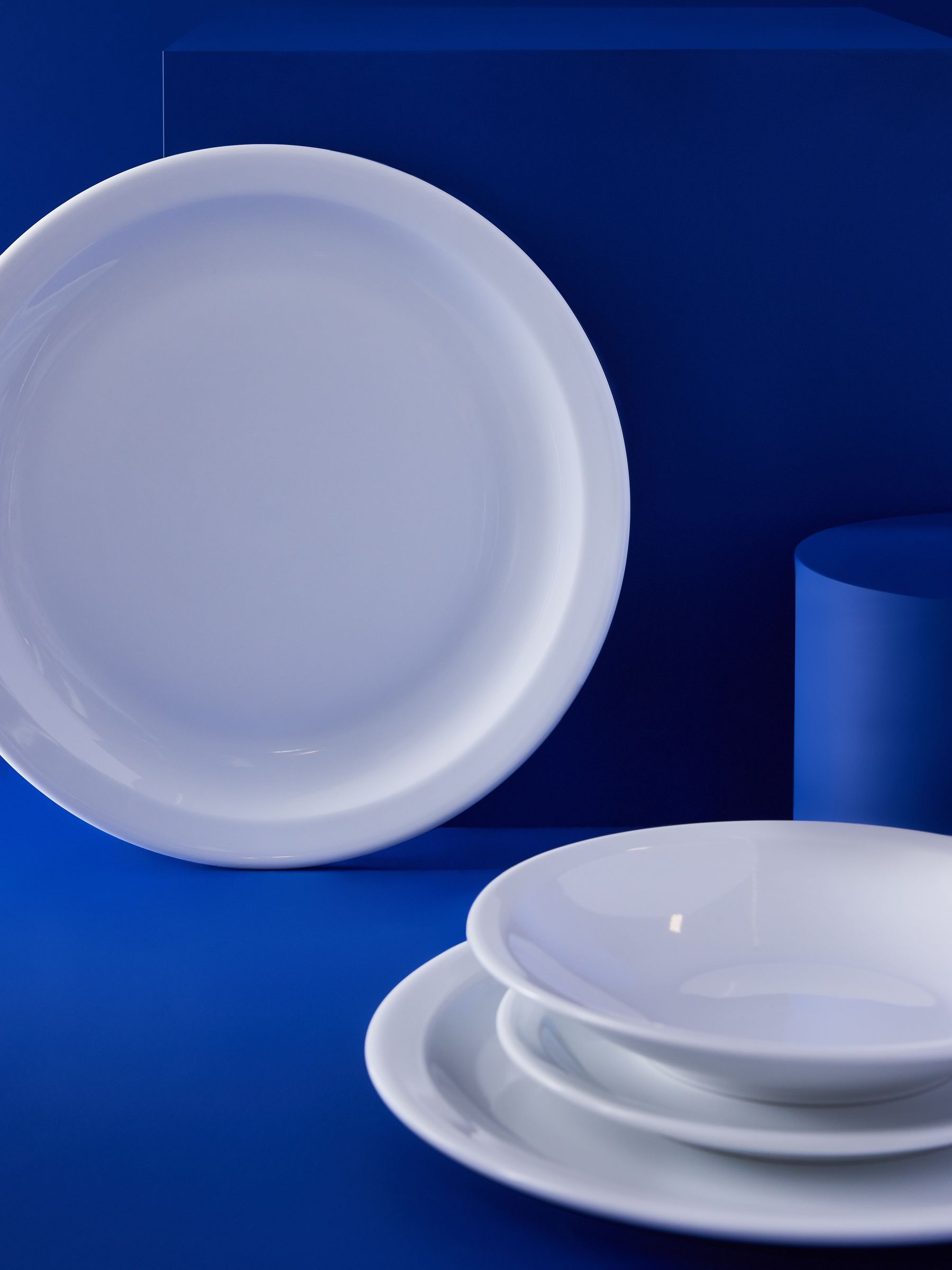 Ottilie 12 Piece Dinner Set in White - Image 3 of 6