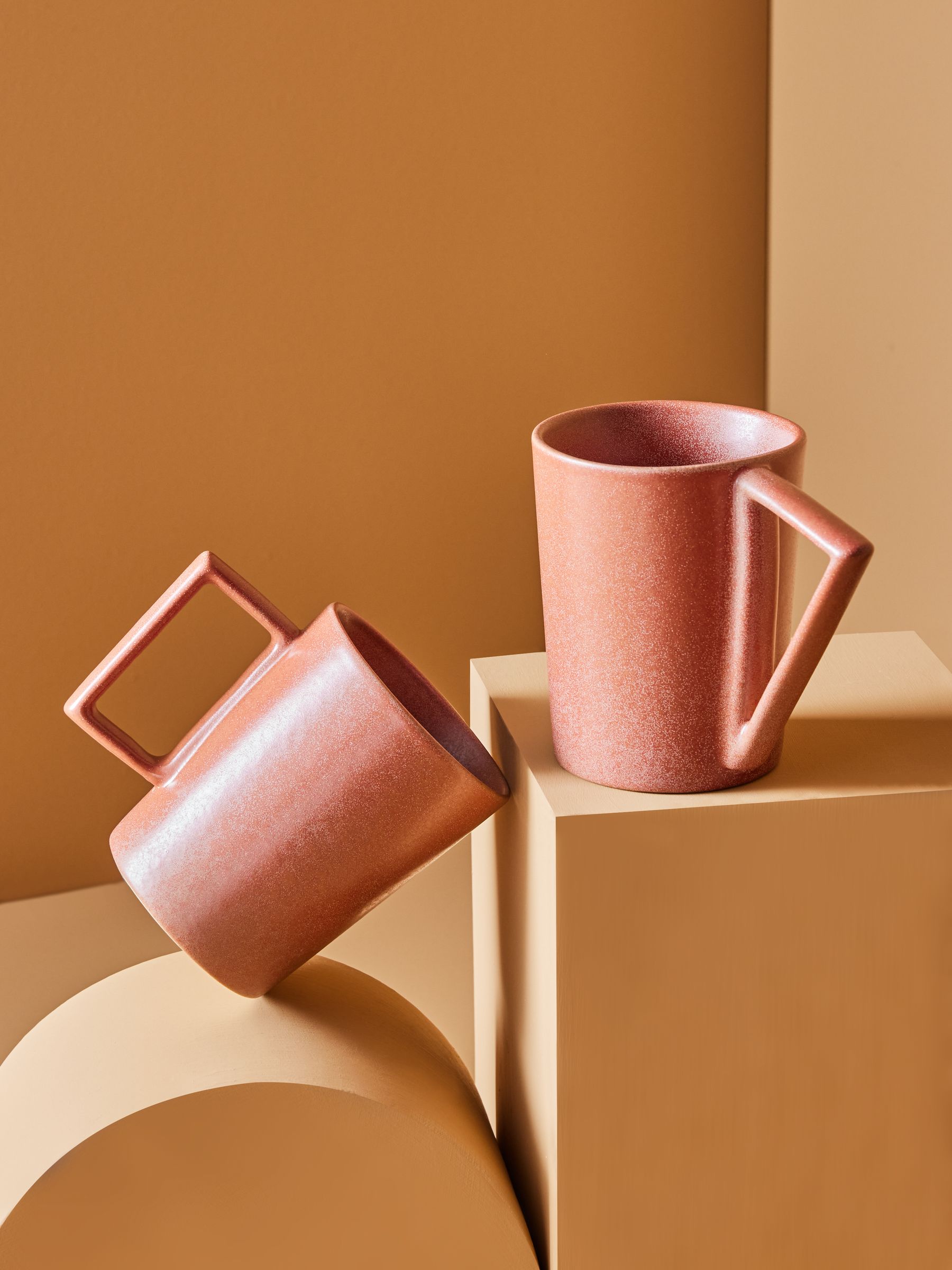 Set of 2 Hazel Mugs in Terracotta - Image 2 of 3