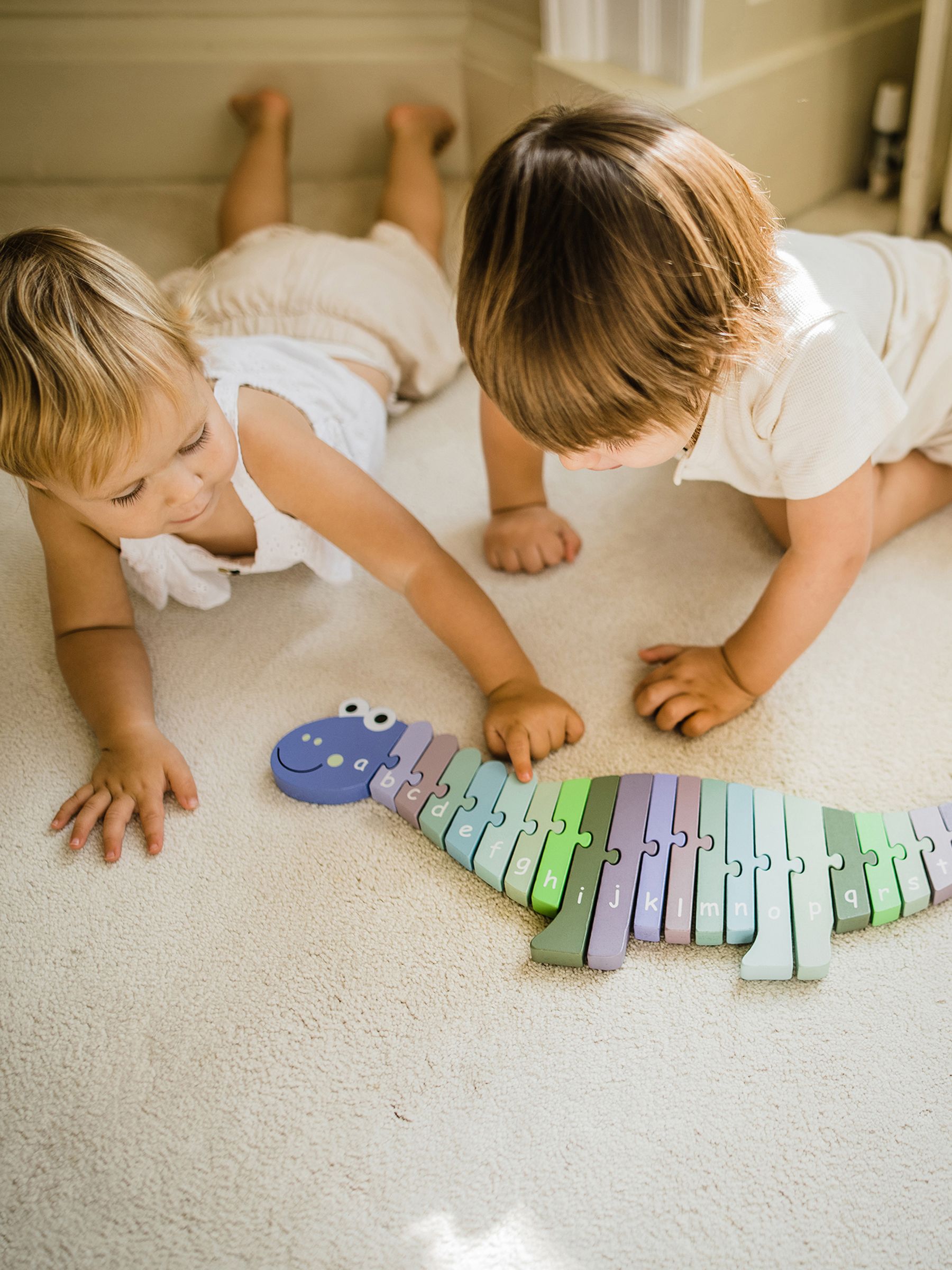 Orange Tree Toys Dinosaur Alphabet Puzzle - Image 6 of 9