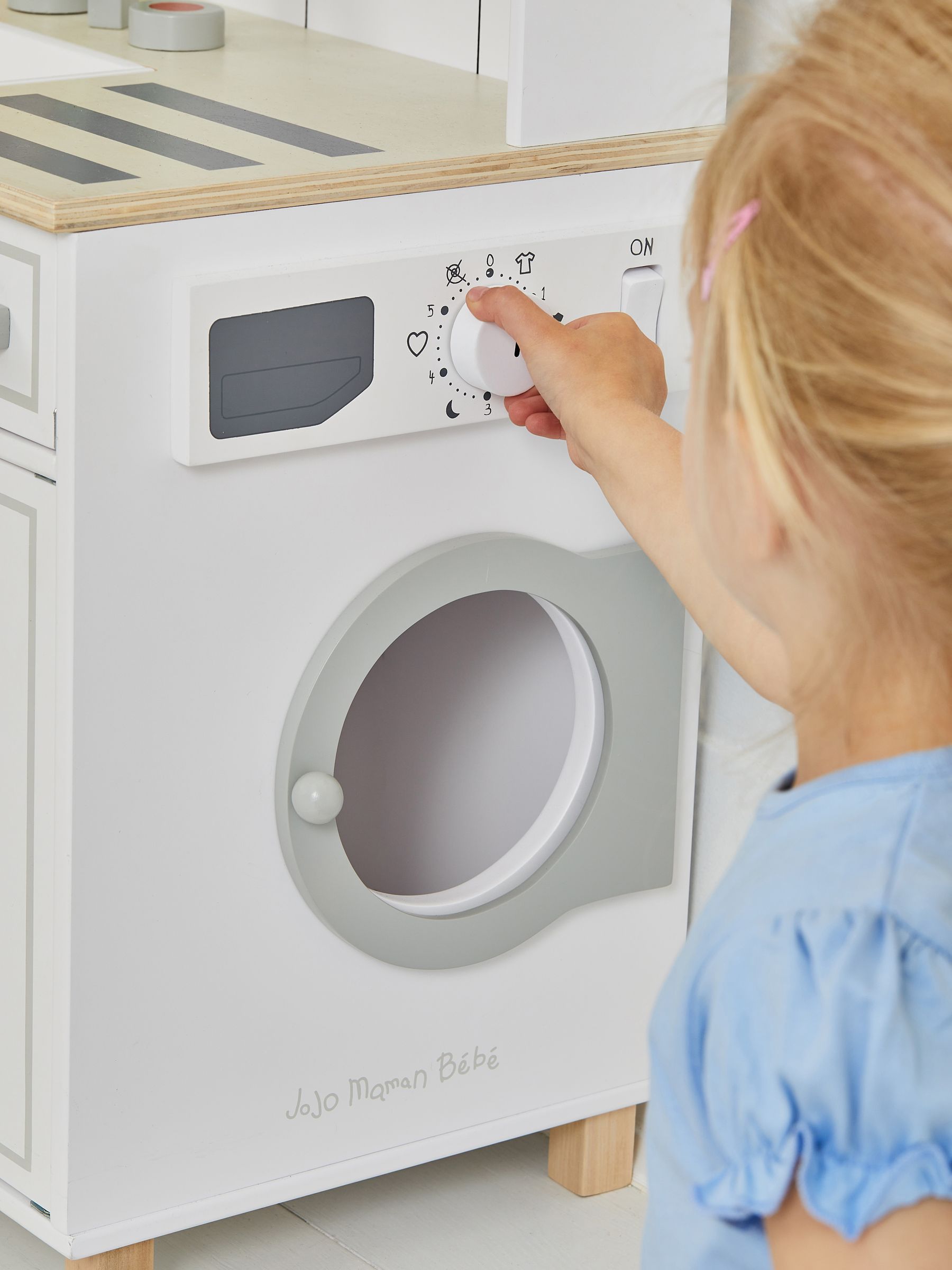 White Henley Wooden Play Kitchen - Image 12 of 12