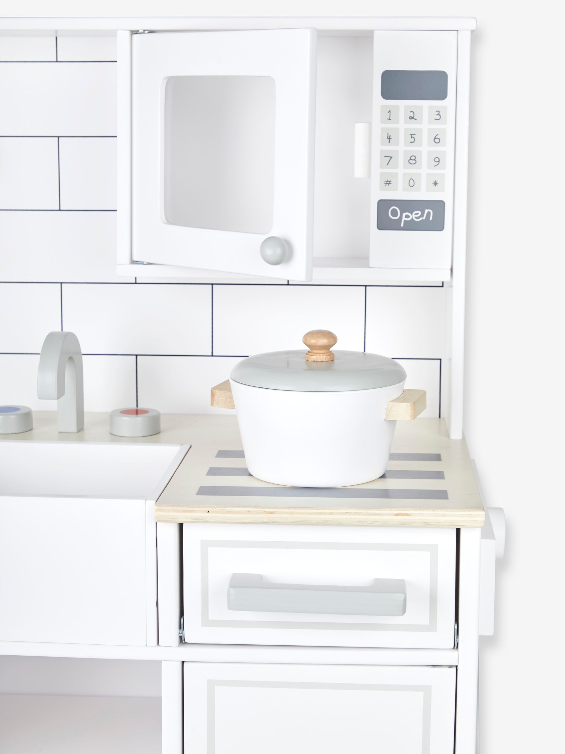 White Henley Wooden Play Kitchen - Image 3 of 12