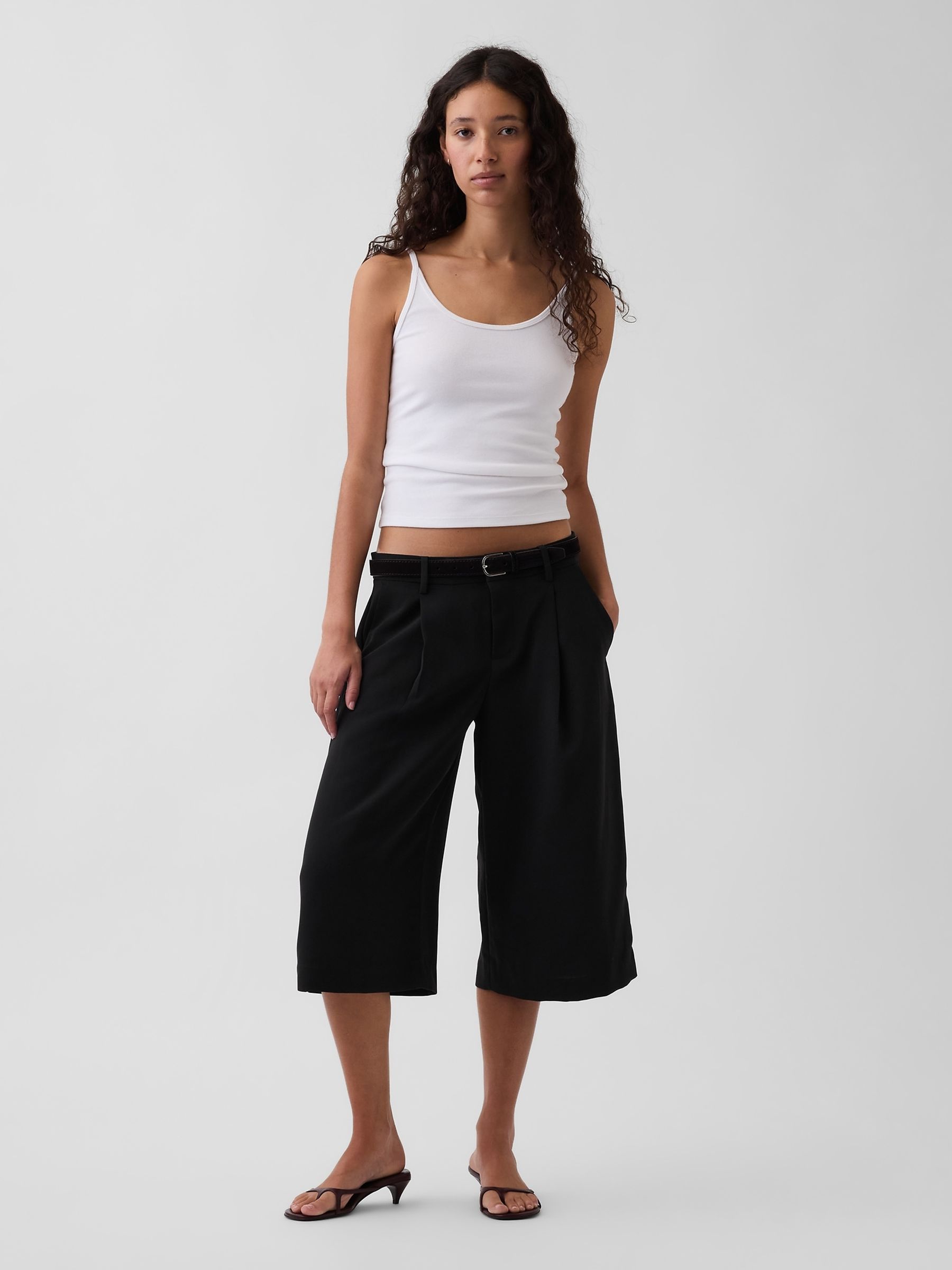 Black Low Rise Culotte Trousers - Image 4 of 5