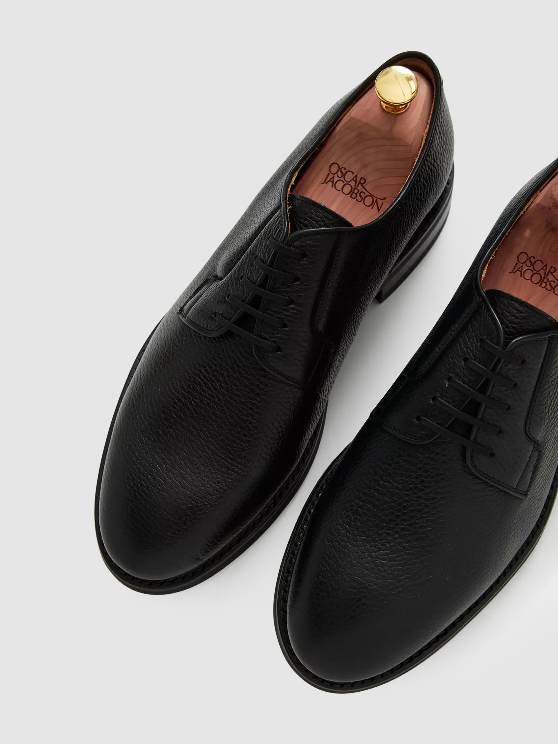 Oscar Jacobson Grained Leather Lace Up Shoes in Black - Image 5 of 5