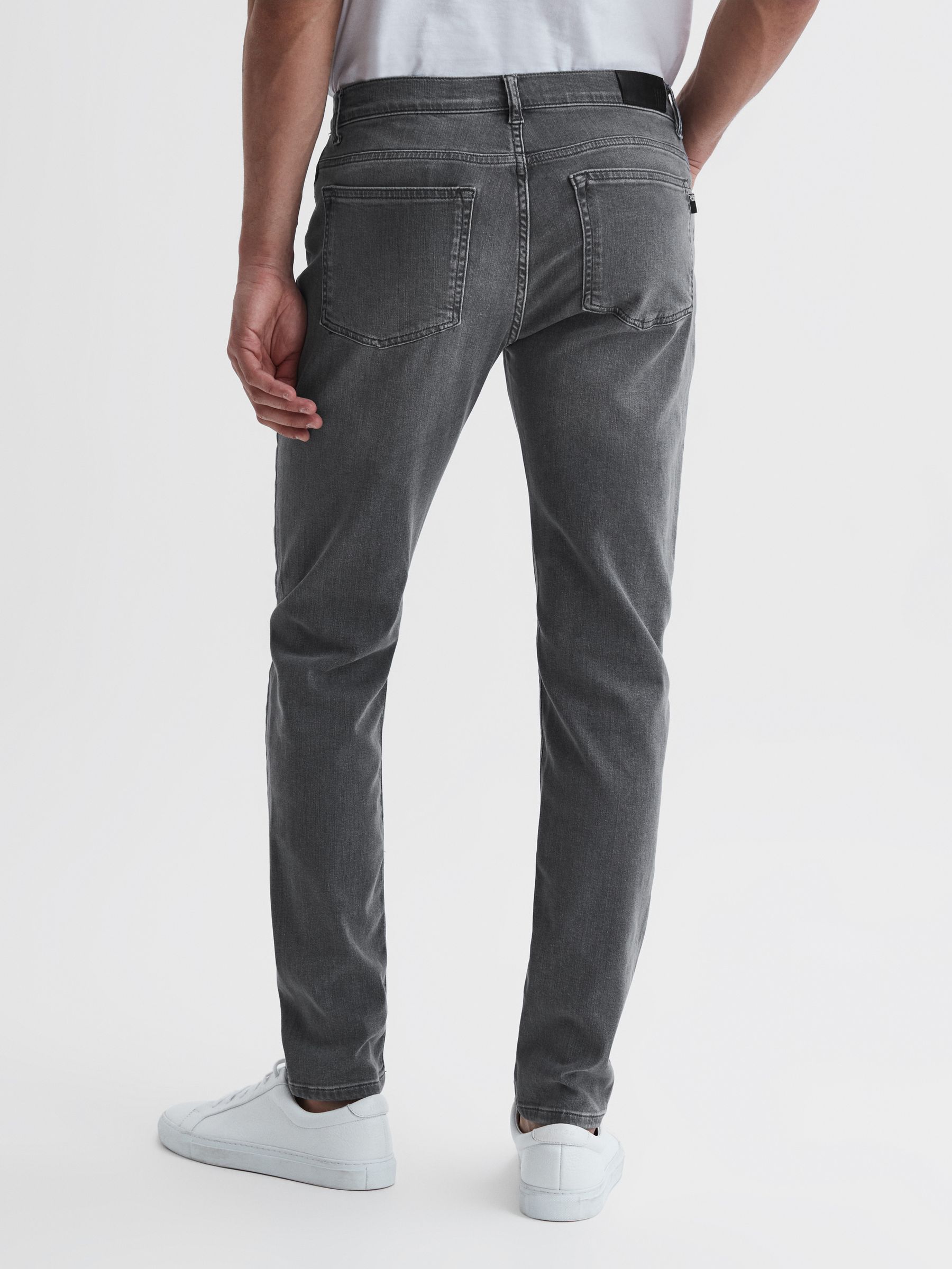 Slim Fit Washed Jeans in Washed Grey - Image 4 of 5