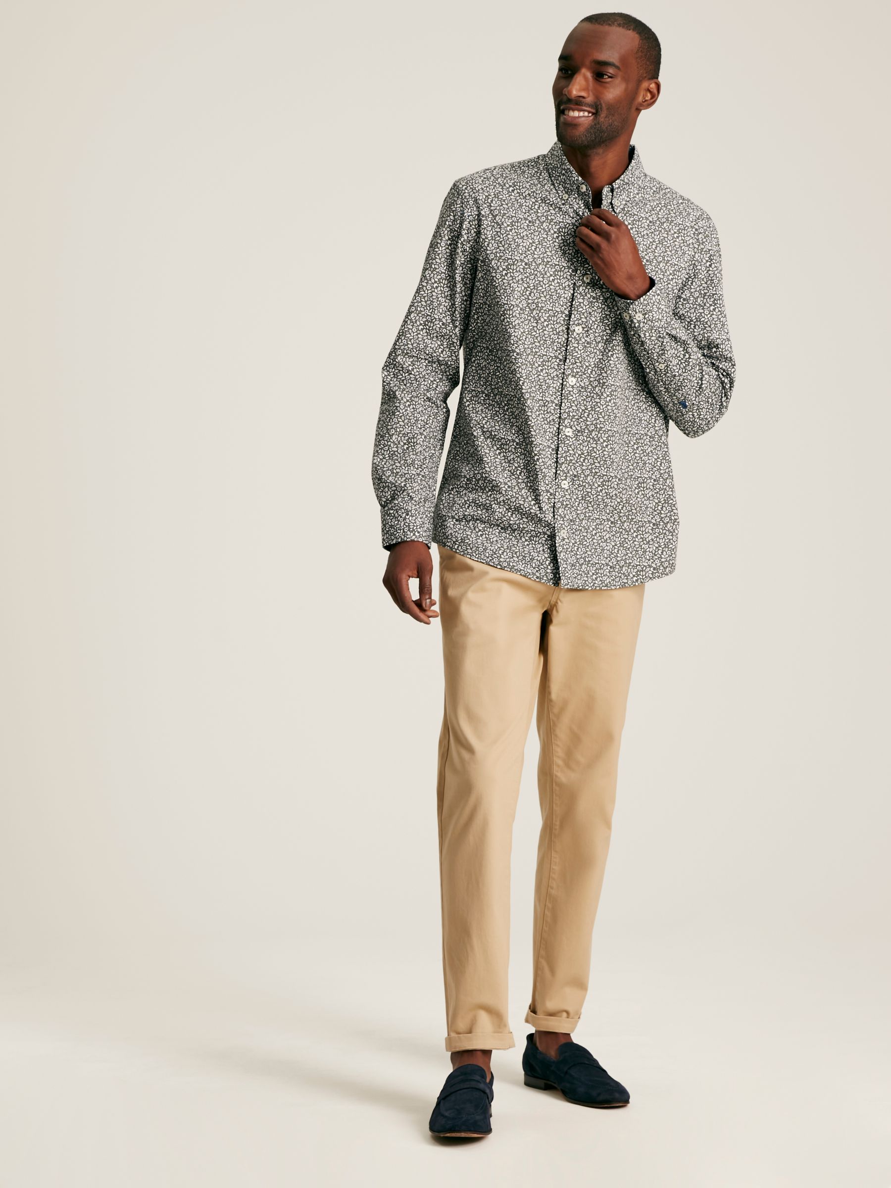 Invitation Green Floral Cotton Shirt - Image 3 of 7