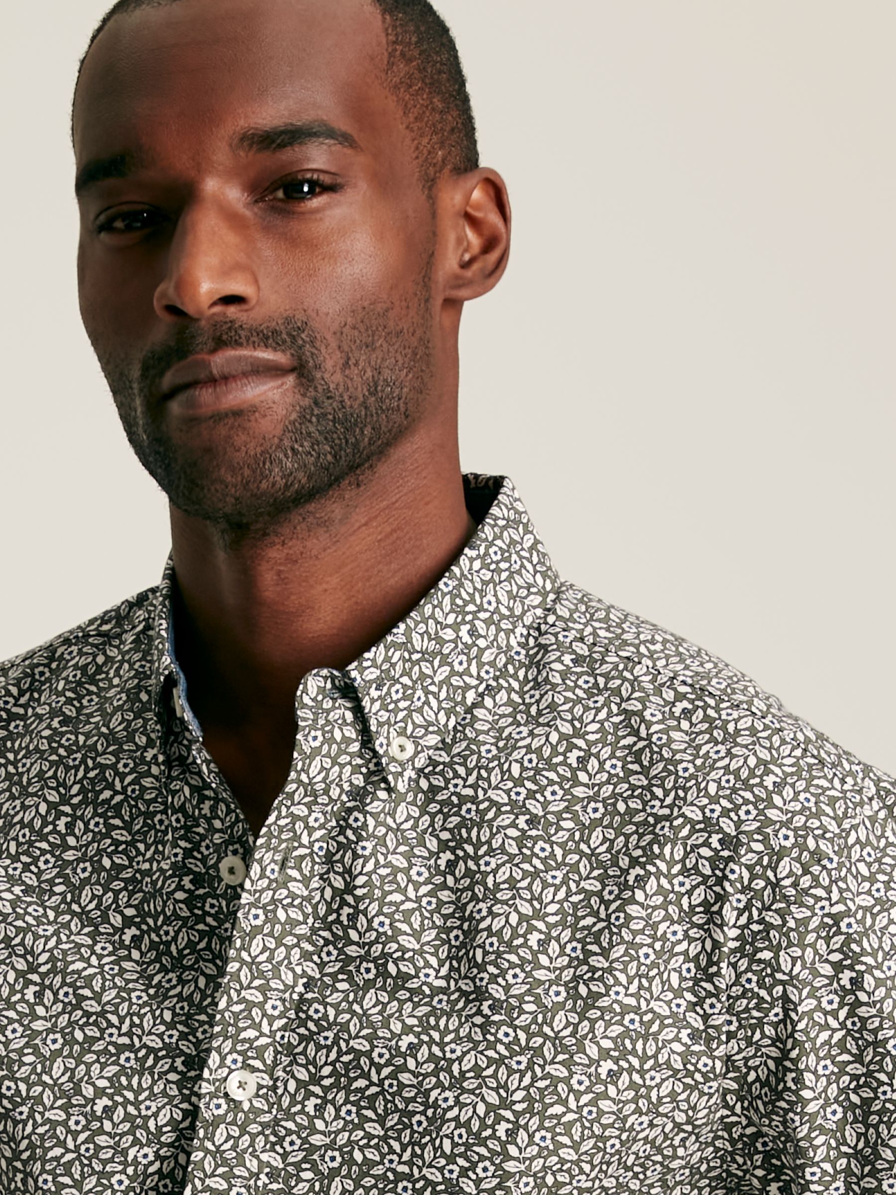 Invitation Green Floral Cotton Shirt - Image 4 of 7