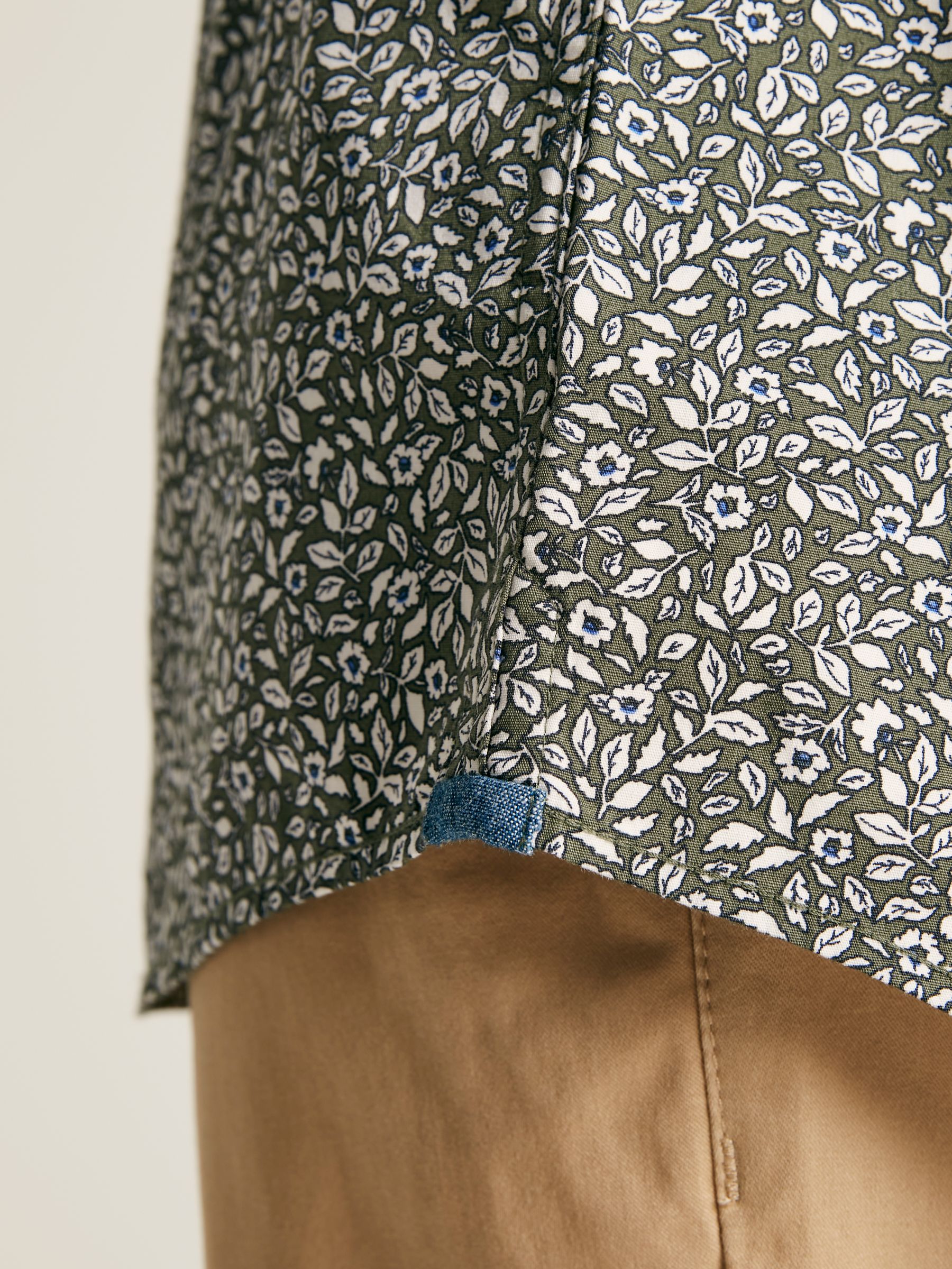 Invitation Green Floral Cotton Shirt - Image 5 of 7