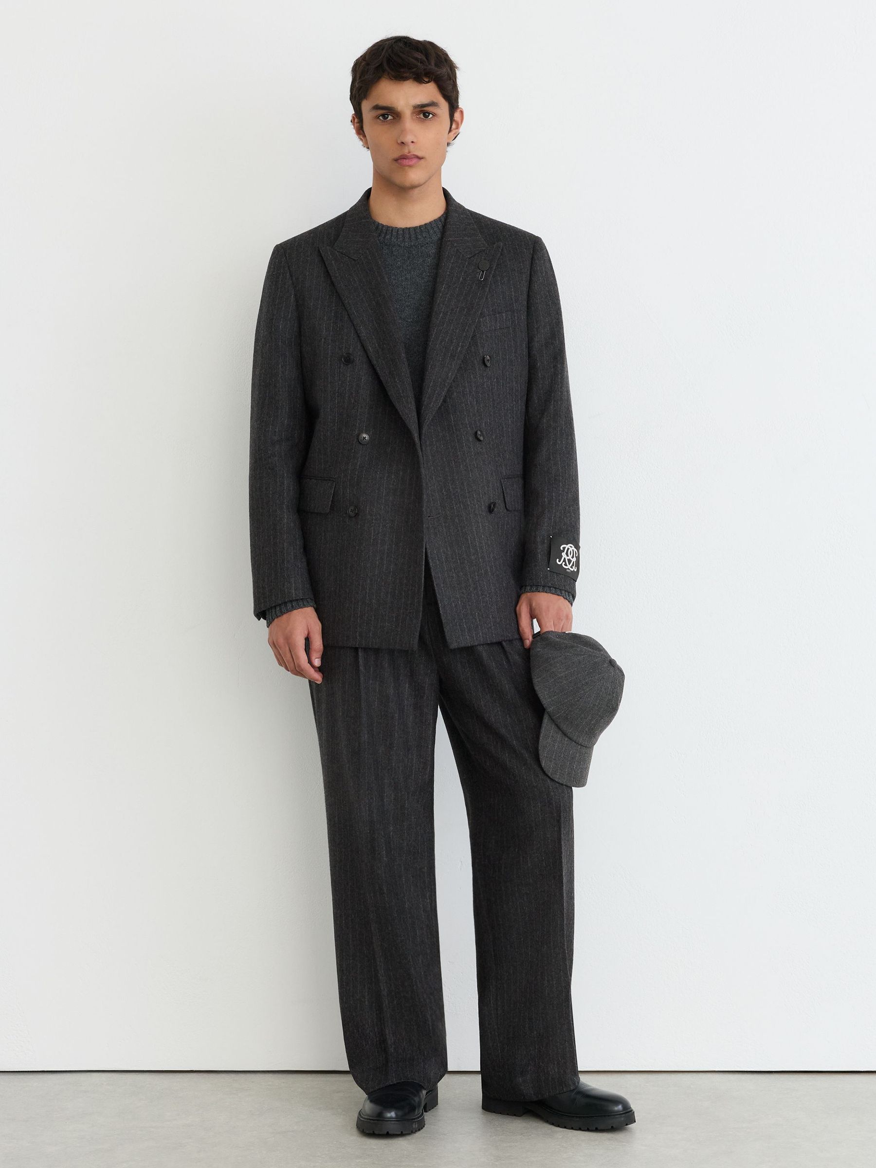 Monogram Wool-Blend Chalk-Stripe Double-Breasted Blazer Relaxed-Fit in Charcoal Grey - Image 3 de 9