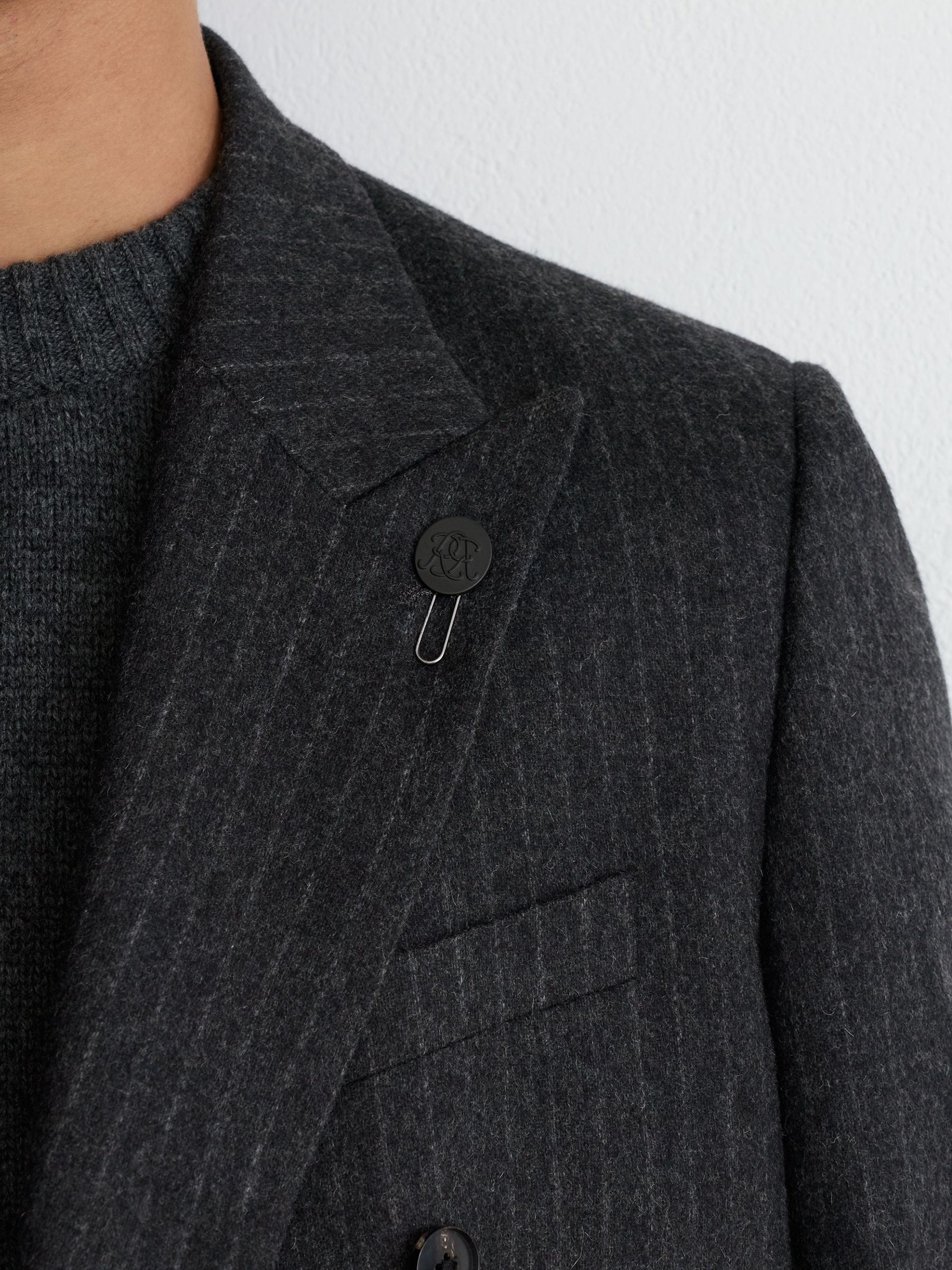 Monogram Wool-Blend Chalk-Stripe Double-Breasted Blazer Relaxed-Fit in Charcoal Grey - Image 7 de 9