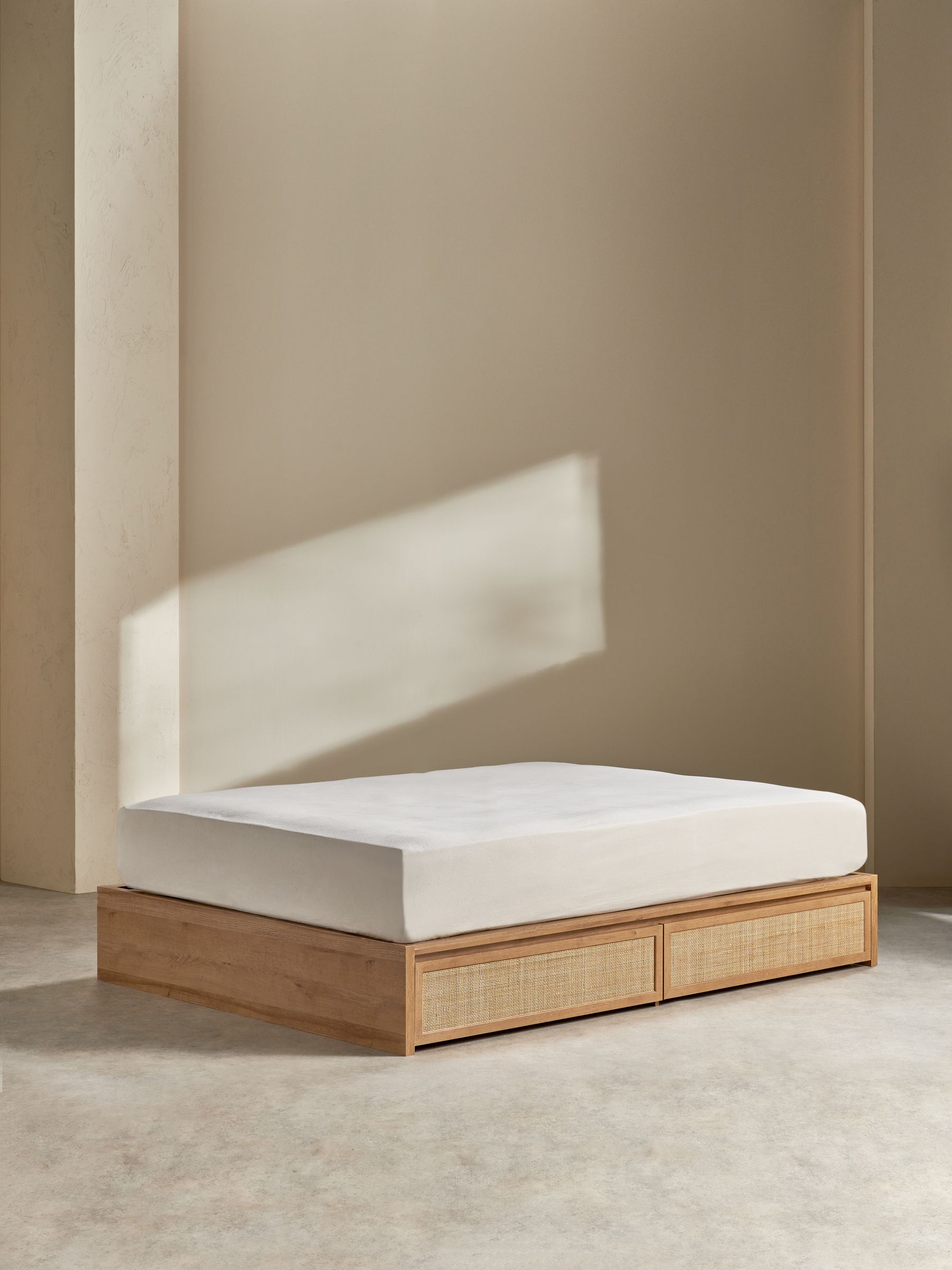 Pavia Rattan Storage Bed in Oak Effect - Image 2 of 4
