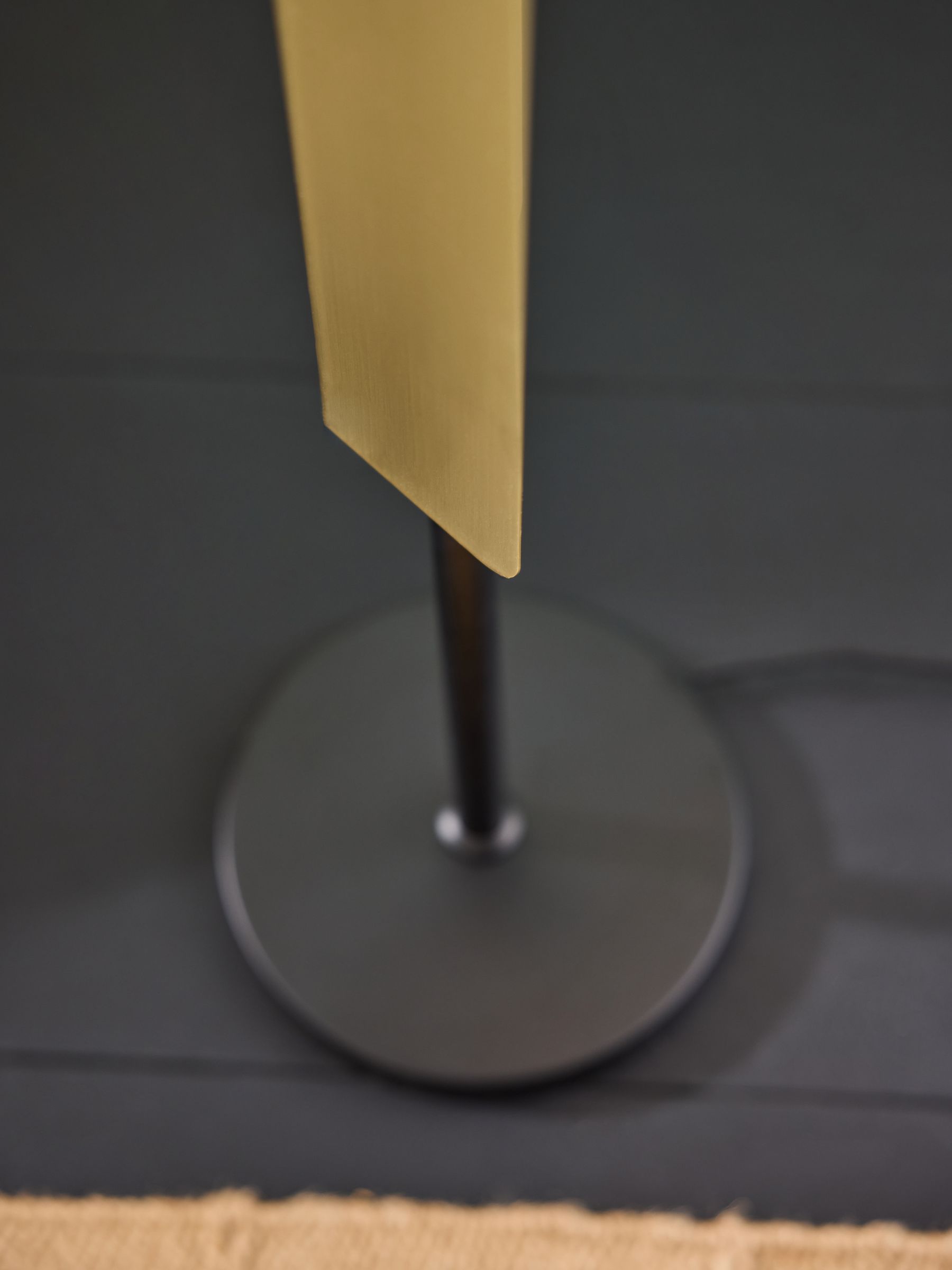 Ellis Floor Lamp in Black/Brass - Image 3 of 4