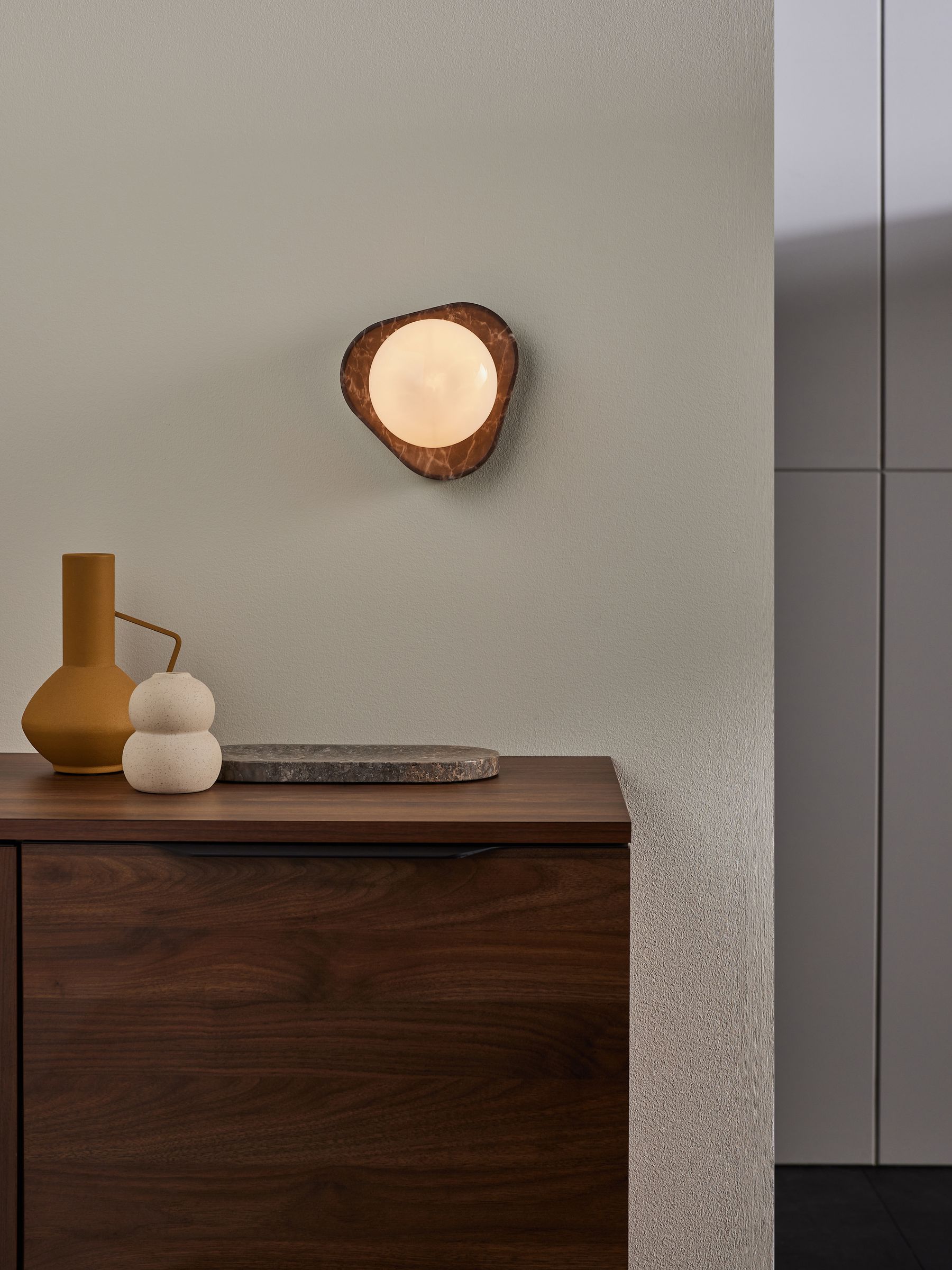 Wilf Wall Light in Red Marble Effect