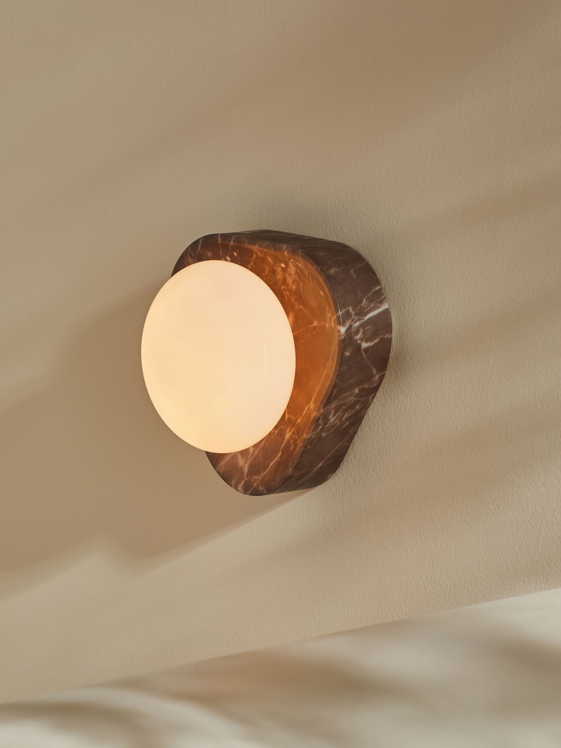 Wilf Wall Light in Red Marble Effect - Image 2 of 5