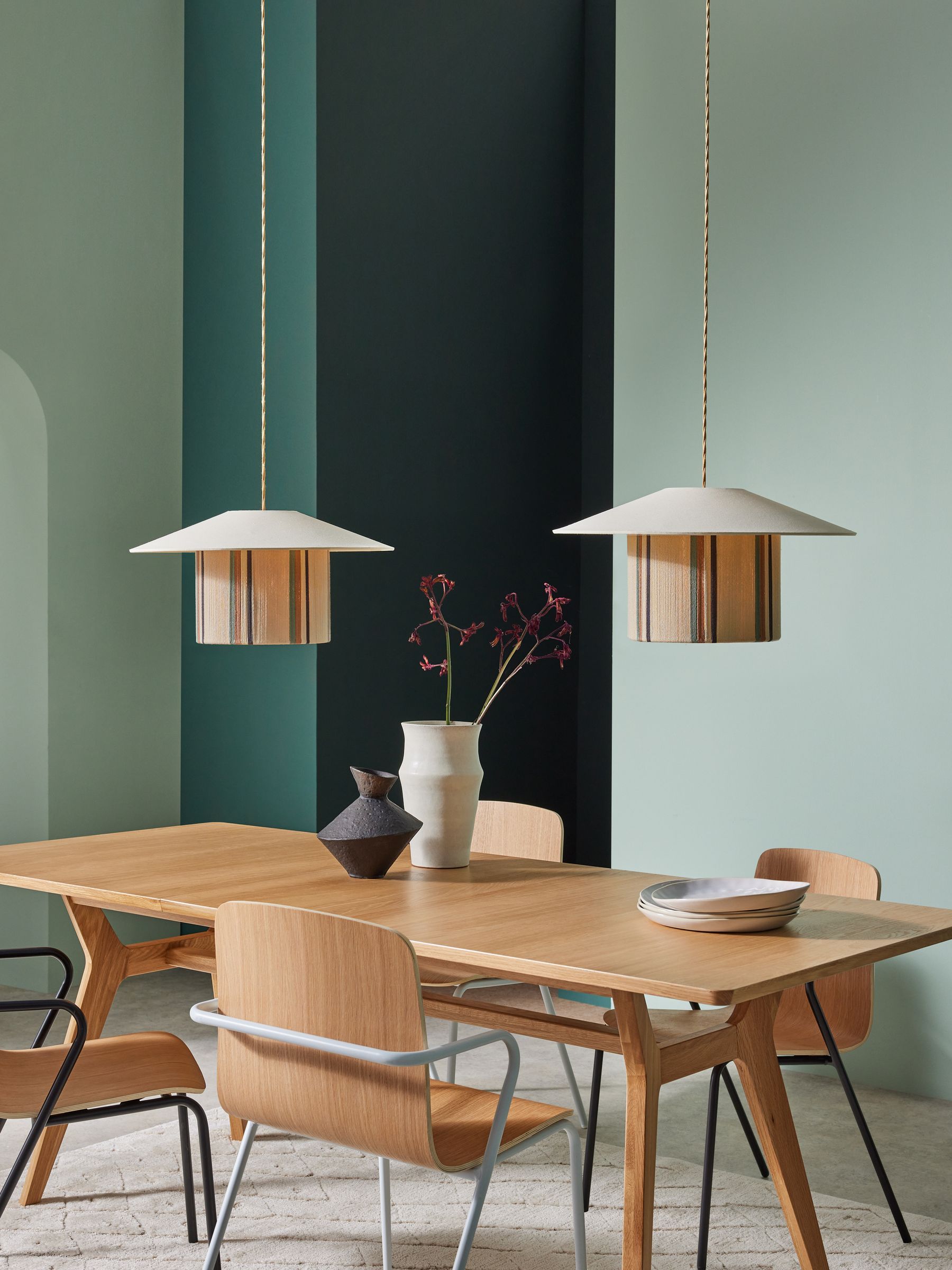 Ronnie Easyfit Shade in Cream - Image 2 of 4