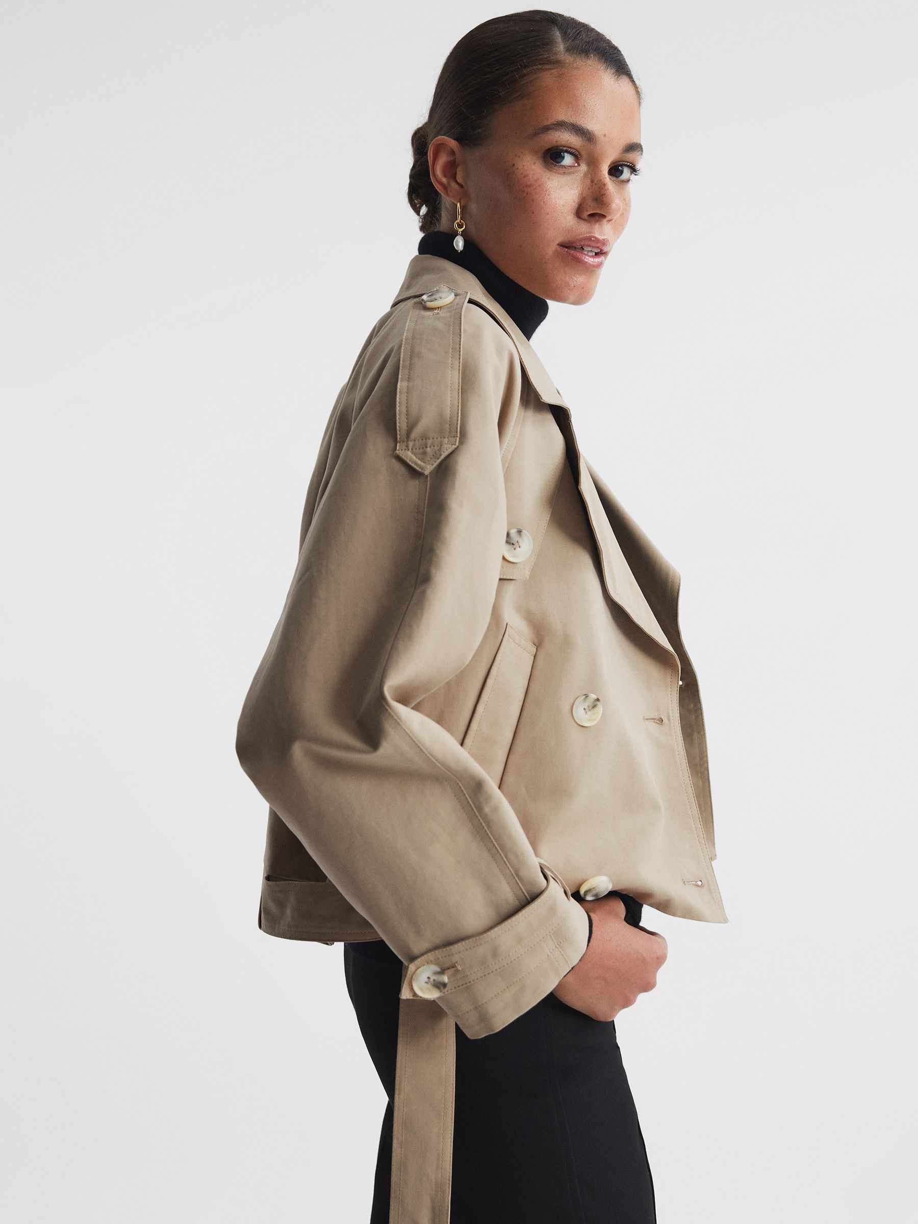 Reiss Meotine Cropped Trenchcoat in Beige | REISS