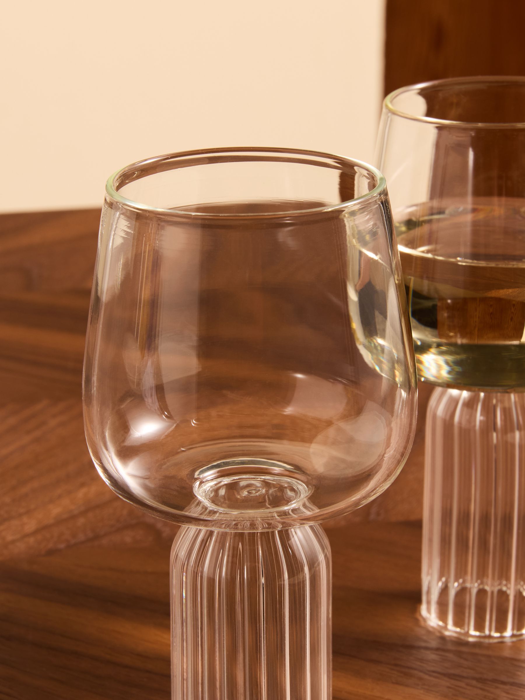 Set of 4 Edith Wine Glasses in Clear - Image 3 of 3
