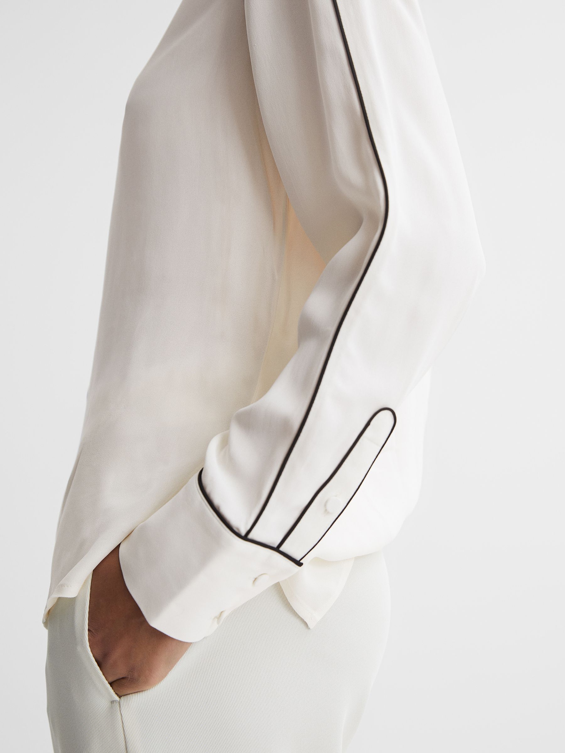 Trim Long Sleeve Blouse in Cream - Image 5 of 5