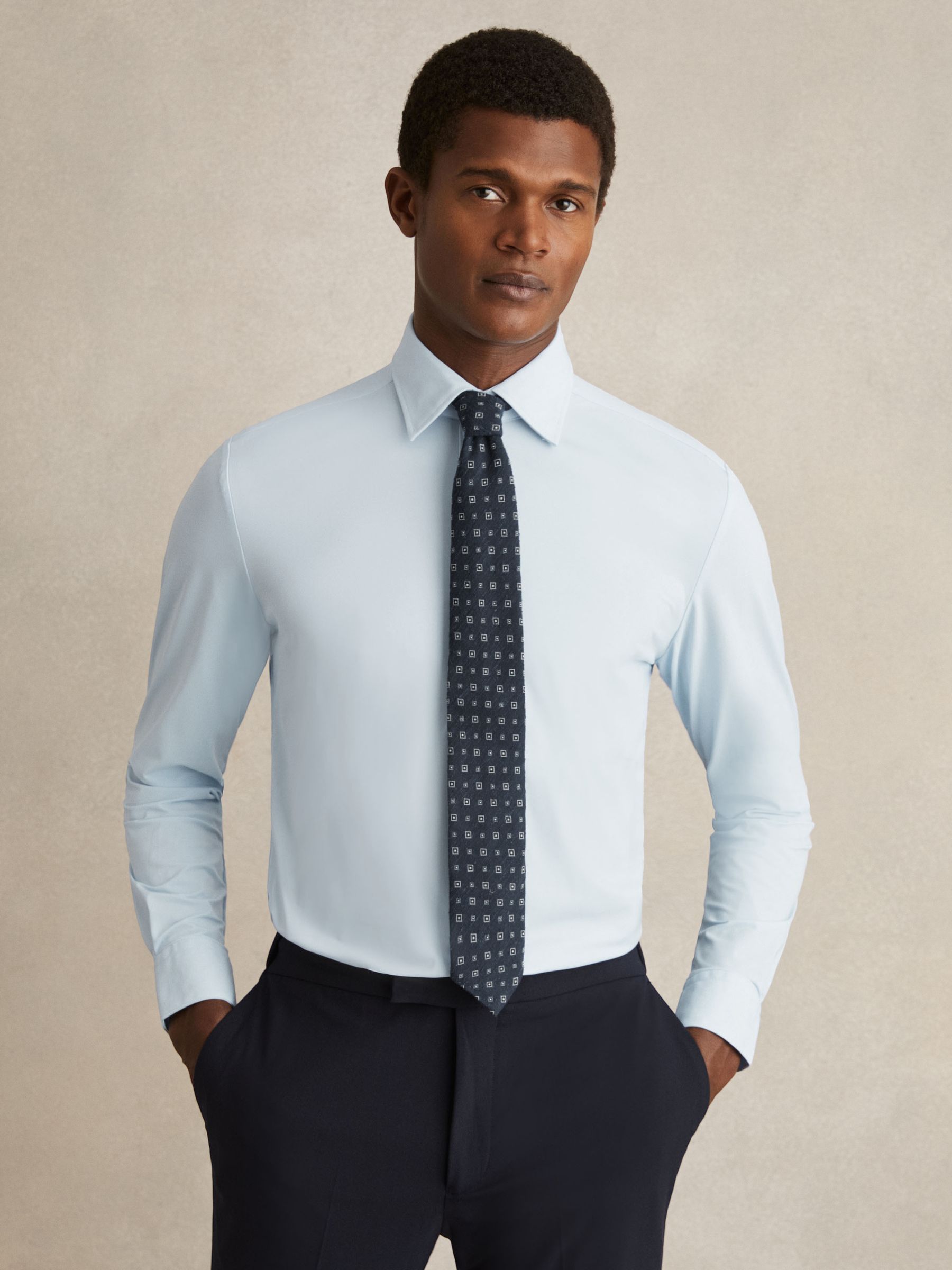Regular Fit Travel Shirt in Soft Blue - Image 4 of 9