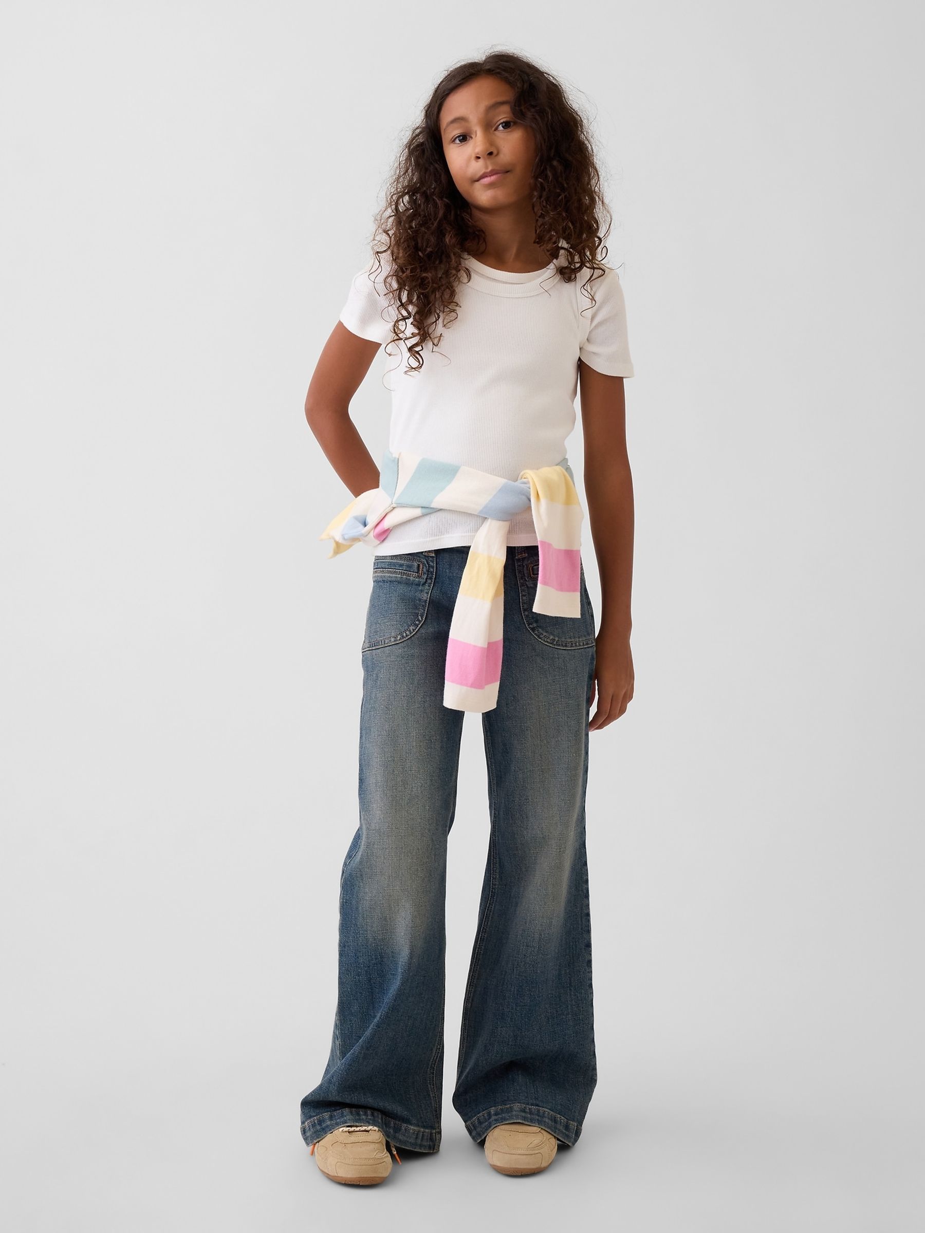 Medium Wash Low Rise Relaxed Flare Jeans - Image 4 of 4