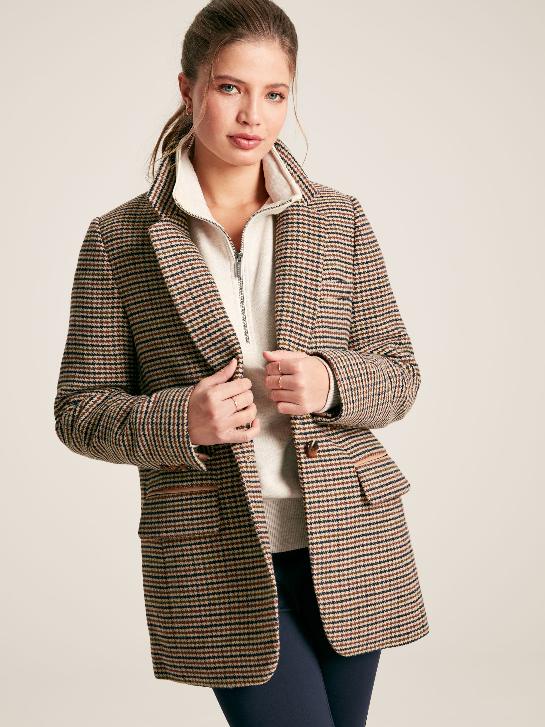 Hackmore Brown Tweed Oversized Wool Blend Blazer - Image 4 of 8