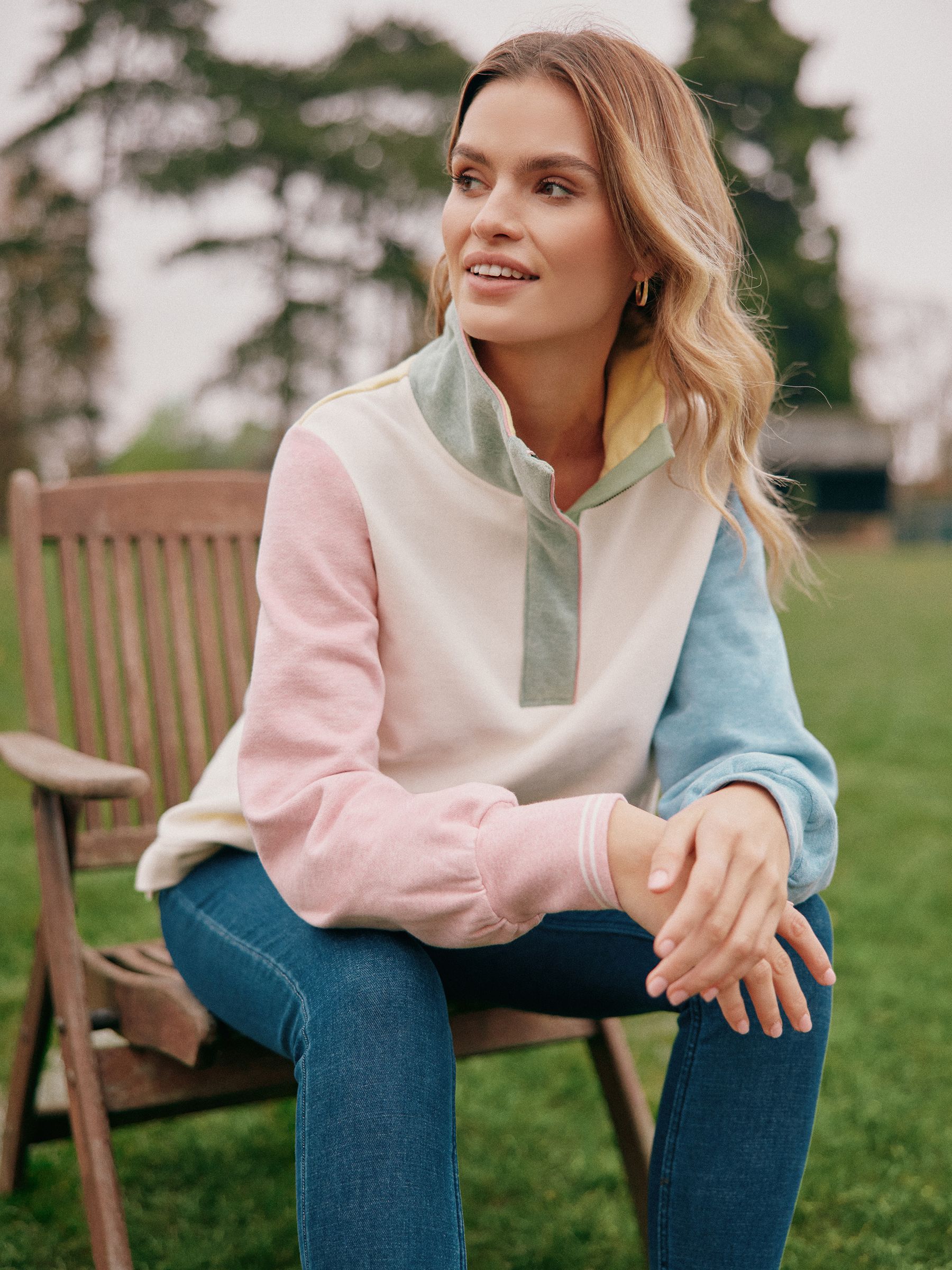 Burnham Multi Funnel Neck Quarter Zip Sweatshirt - Image 7 of 9