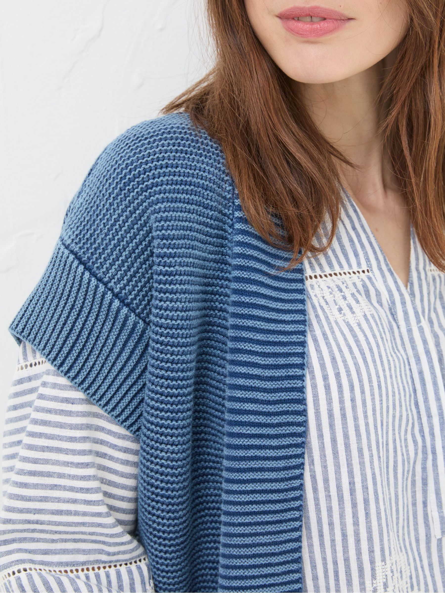 Blue Eden Knitted Cardigan - Image 4 of 5