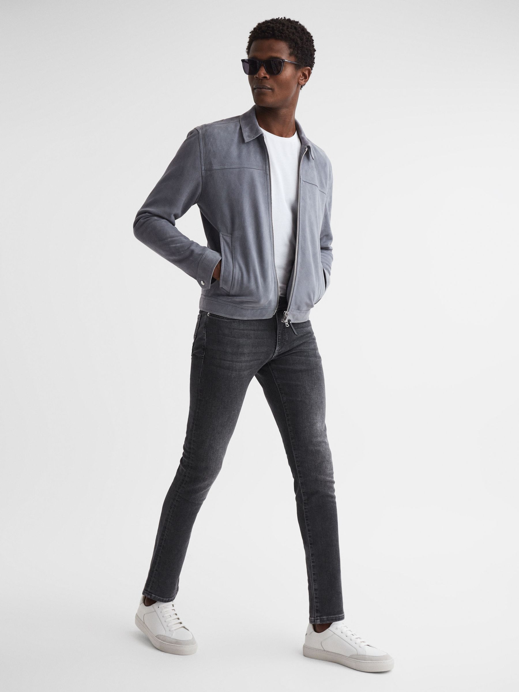 Slim Fit Dark Wash Jeans in Grey - Image 3 of 8