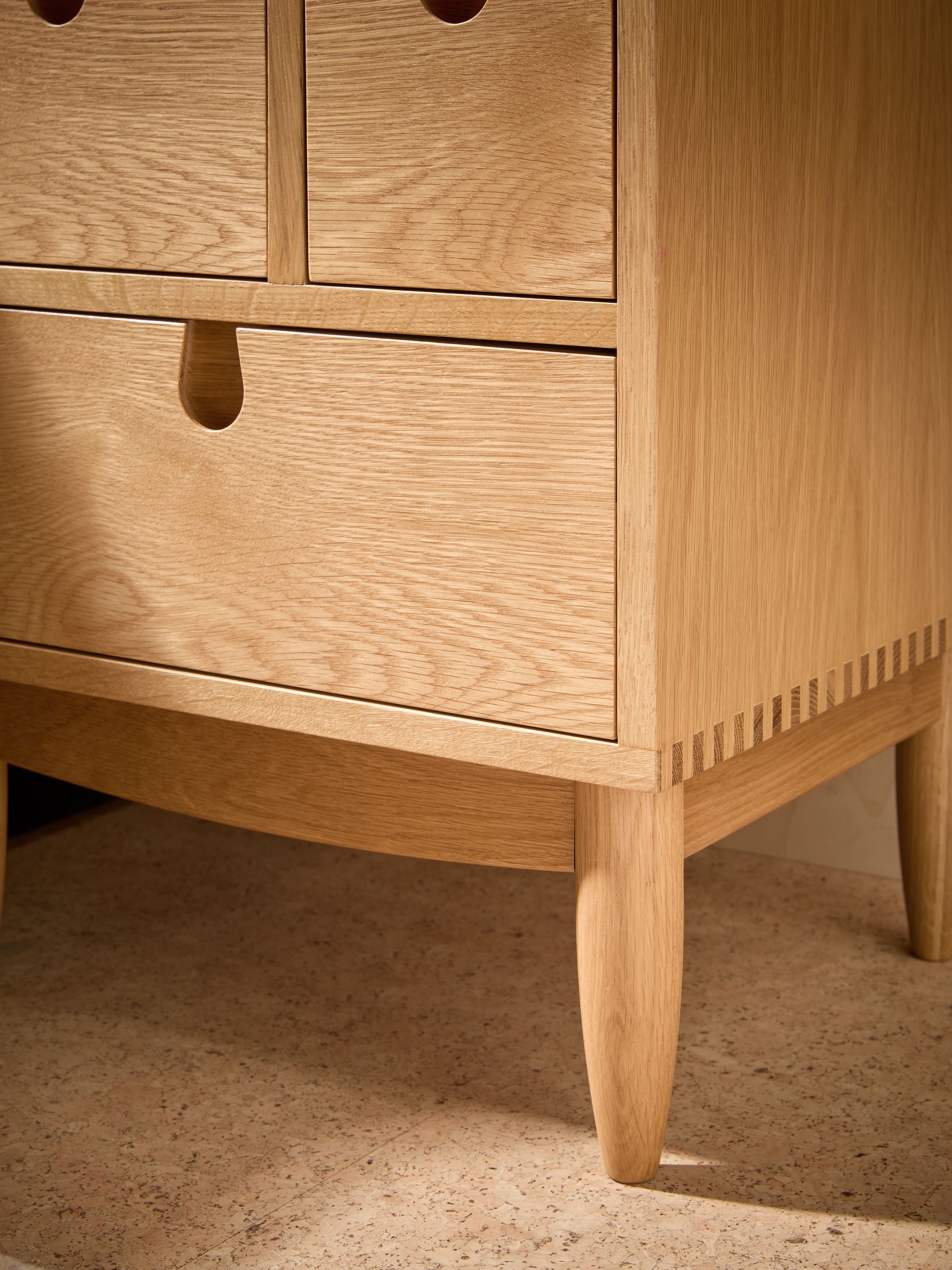 Penn 3 Drawer Bedside Table in Oak - Image 2 of 6