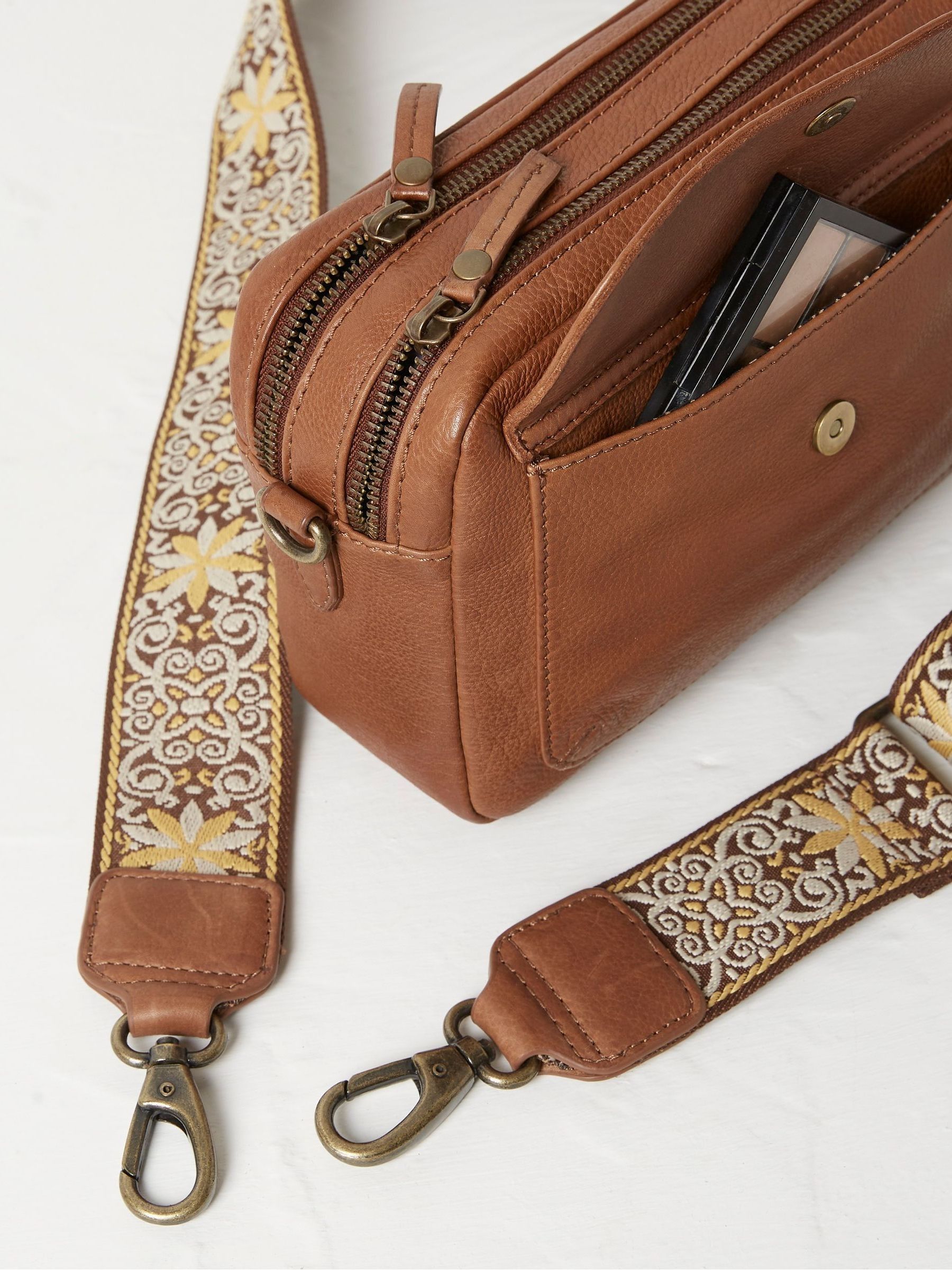 Natural The Oslo Camera Bag Ornate Strap - Image 3 of 3