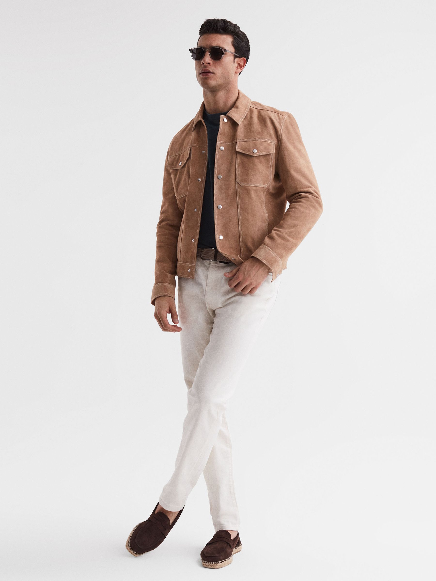 Linen Crew Neck T-Shirt in Navy - Image 6 of 6