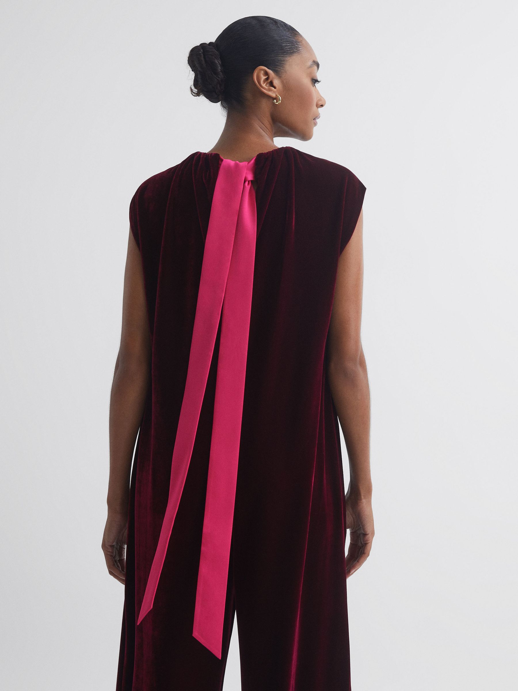 Florere Relaxed Fit Velvet Tie Neck Jumpsuit in Burgundy - Image 4 of 5