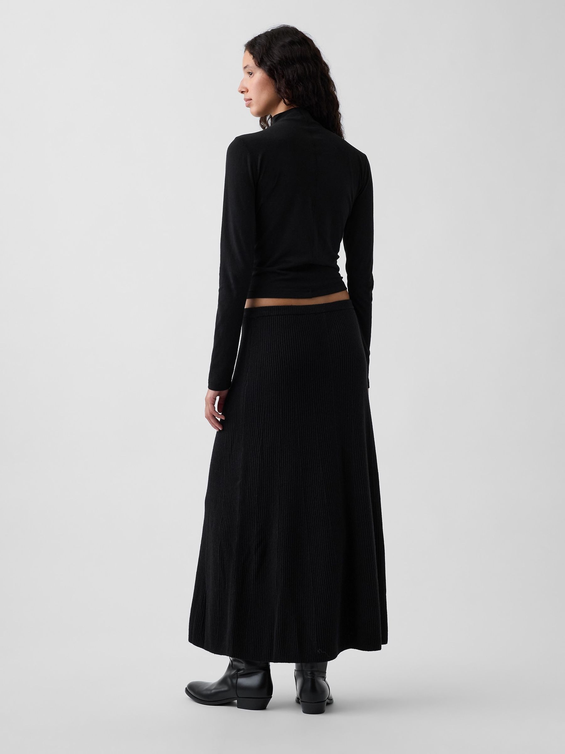 Black CashSoft Rib Knitted Maxi Skirt - Image 2 of 4 Black CashSoft Rib Knitted Maxi Skirt - Image 2 of 4