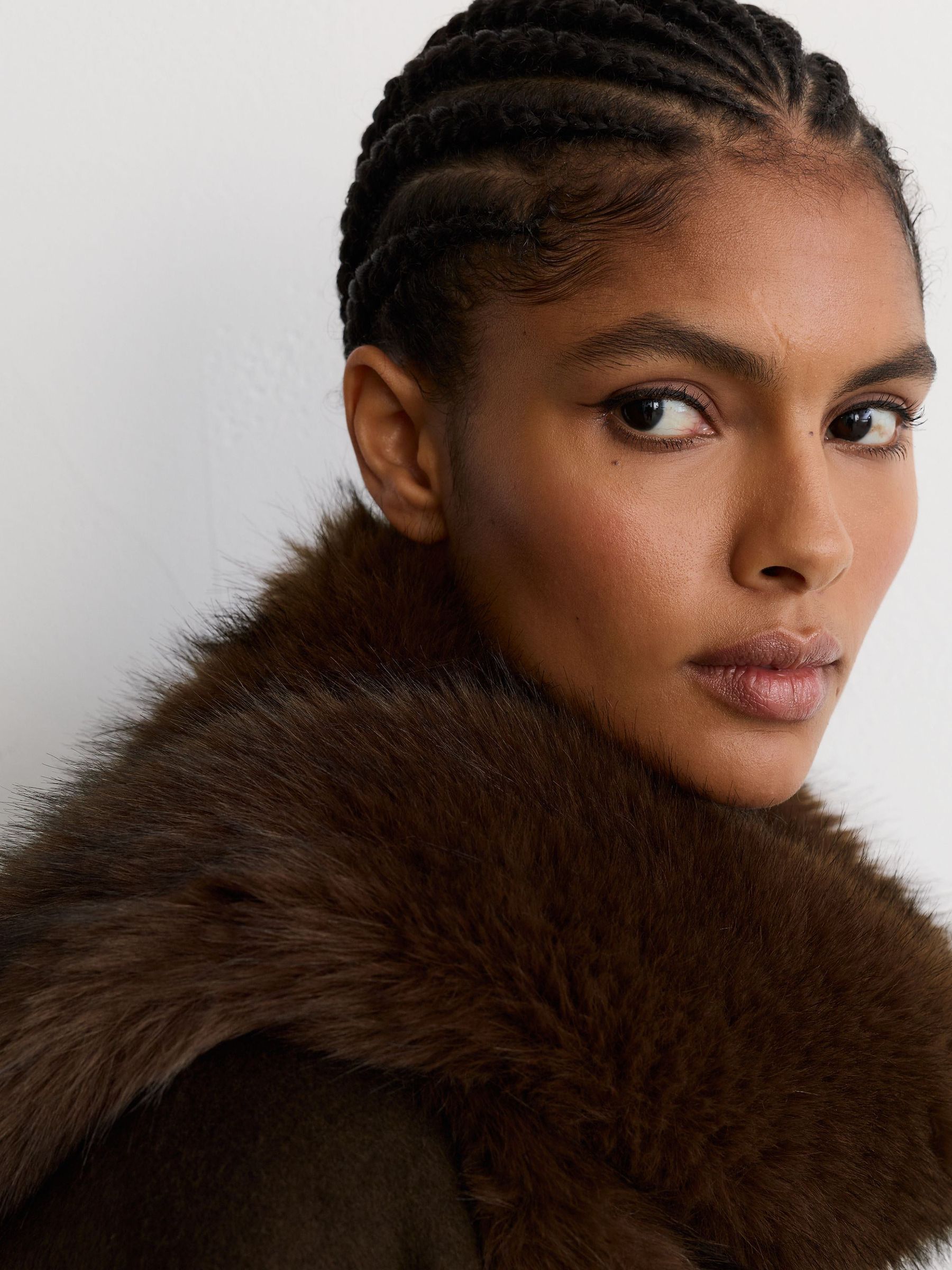 Faux-Fur Collar in Chocolate - Image 4 of 5