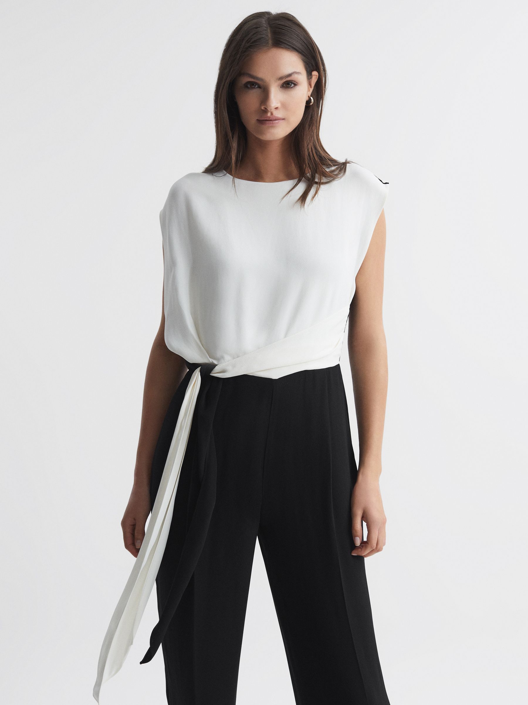Fitted Colourblock Wide Leg Jumpsuit in Black/Cream - Image 4 of 5