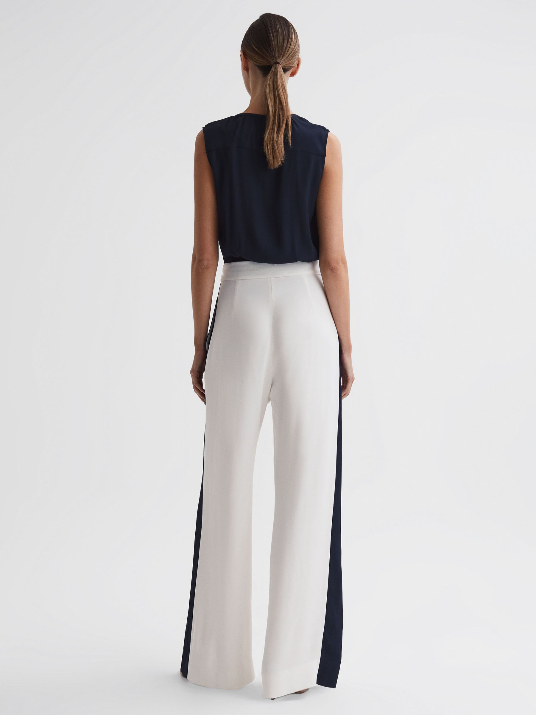 【海外限定】REISSジャンプスーツ☆Eva Plunge Boned Wide Leg J Reiss Wide Leg Side Stripe Jumpsuit in Navy/White - REISS