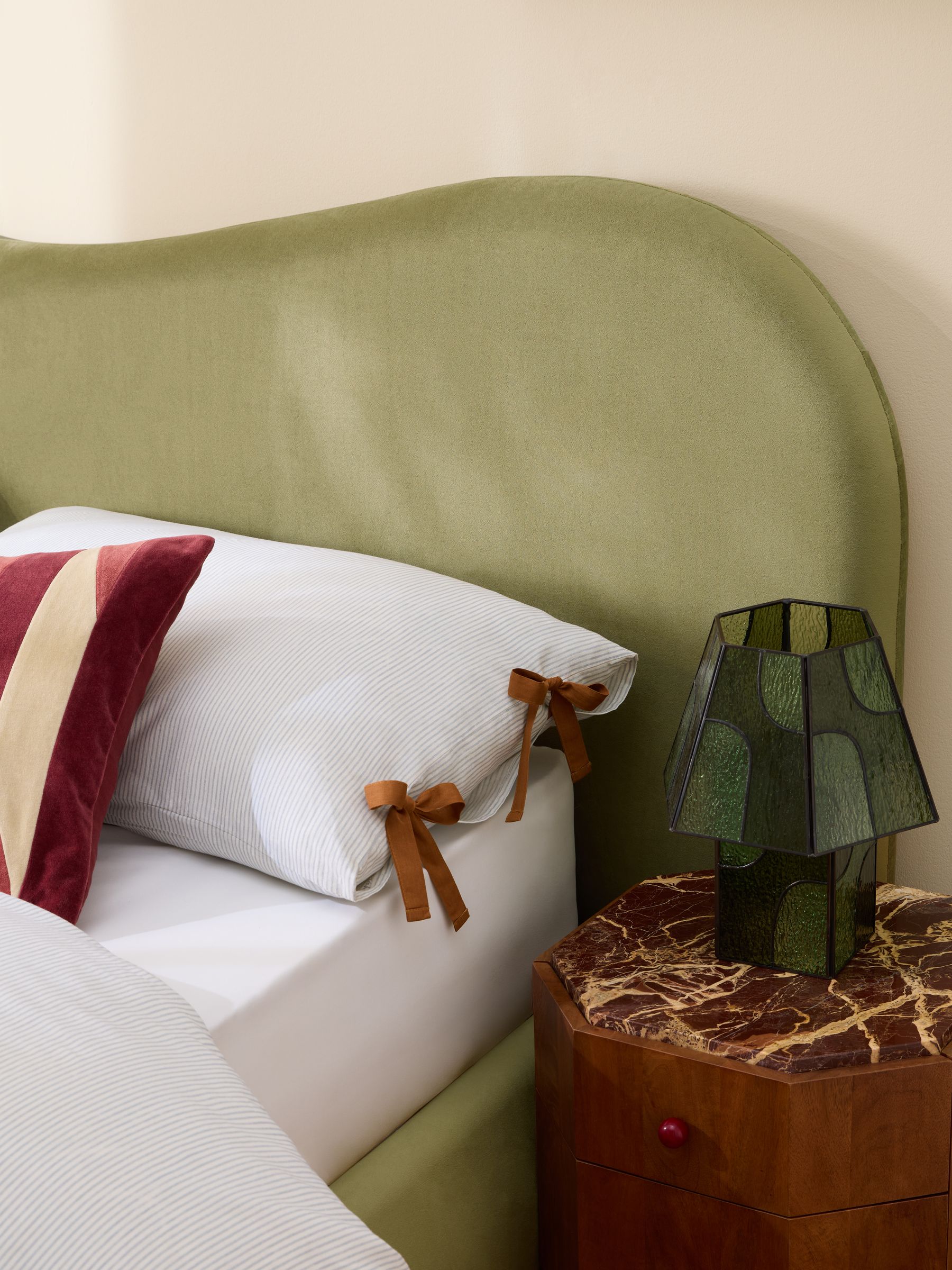 Maya Ottoman Bed in Fern Green Velvet - Image 2 of 6