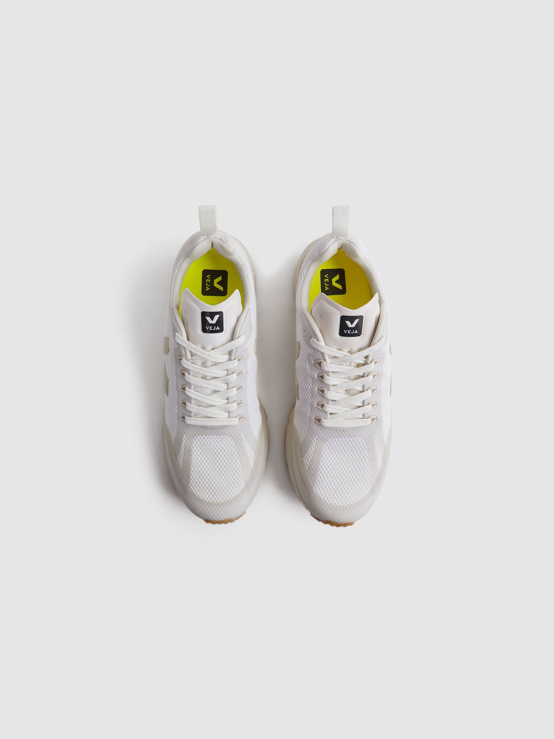 Veja Mesh Running Trainers in White Pierre - Image 3 of 5