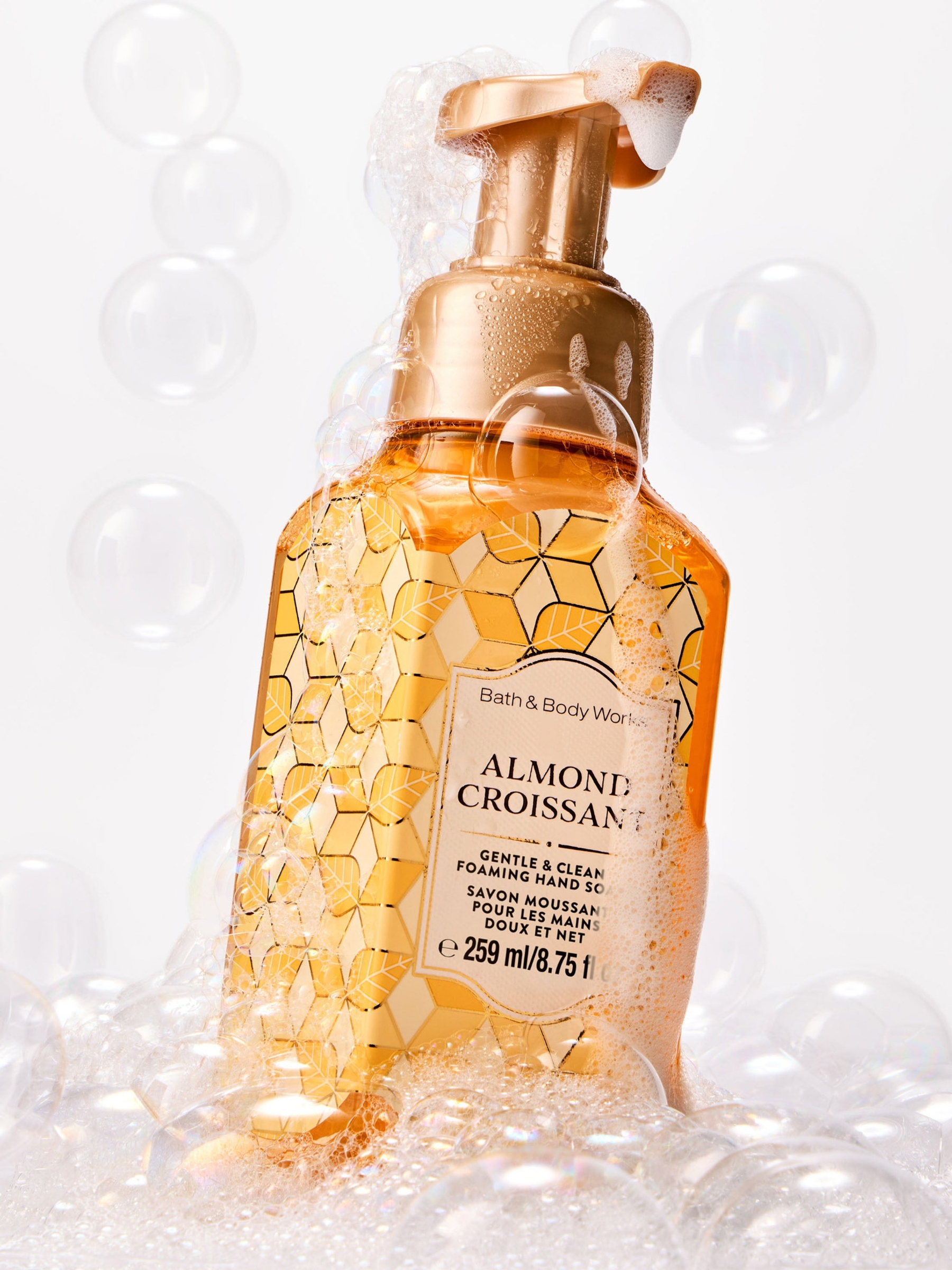Almond Croissant Gentle & Clean Foaming Hand Soap 259ml - Image 2 of 3