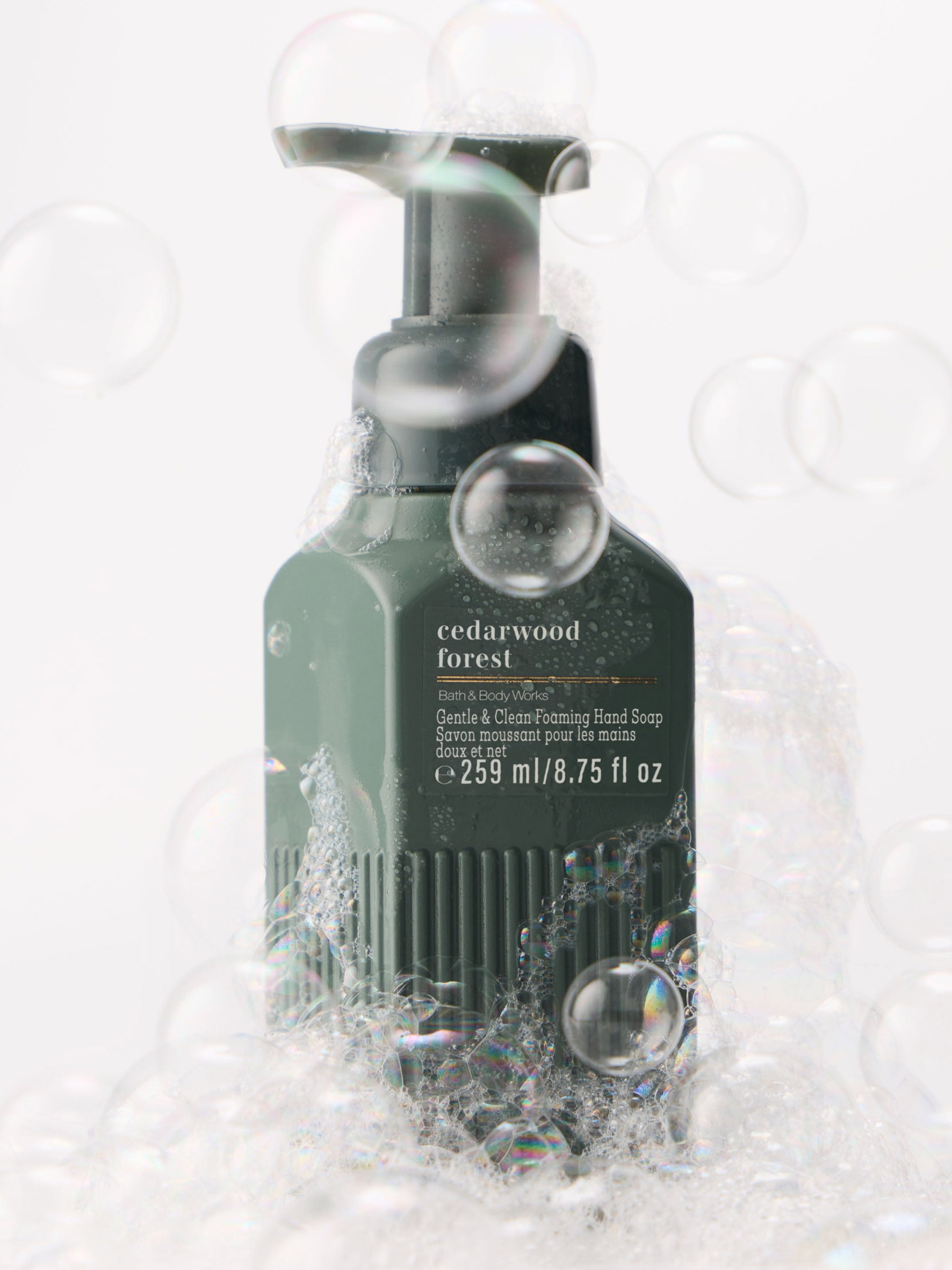 Cedarwood Forest Gentle & Clean Foaming Hand Soap 259ml - Image 2 of 4 Cedarwood Forest Gentle & Clean Foaming Hand Soap 259ml - Image 2 of 4