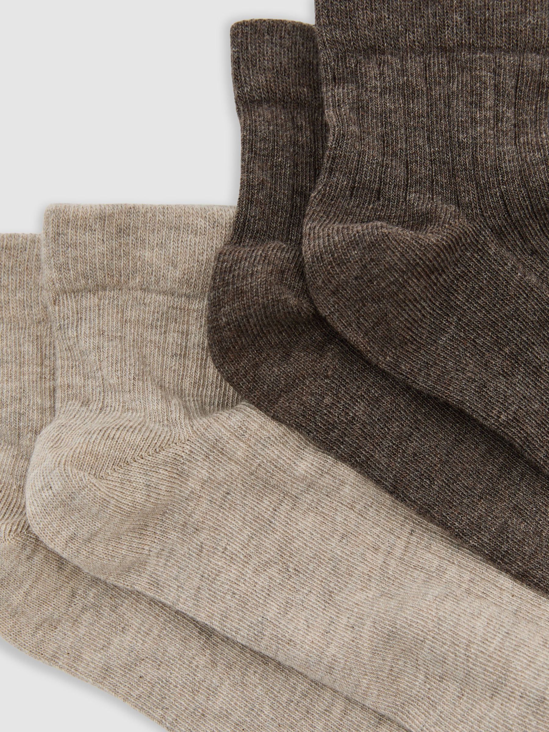 2-Pack Baumwollmischung Ripp Trainer Socken in Taupe Braun - Bild 2 von 3